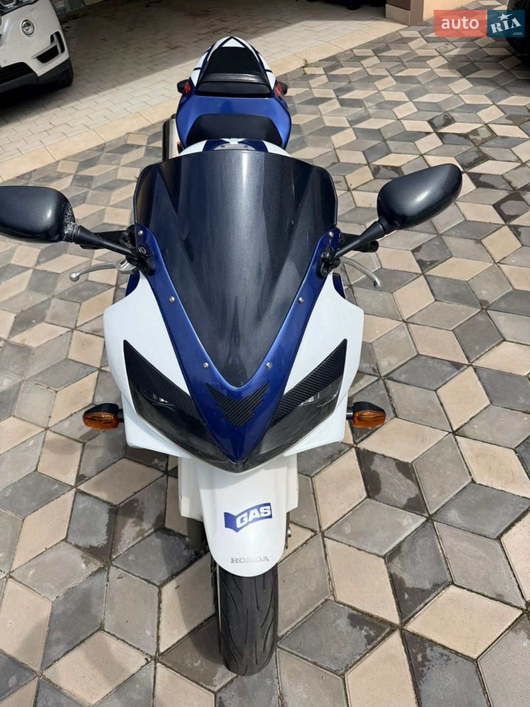Honda CBR 600F 2002 VIN JH2PC35G12M302140 фото оголошення 3 з 14