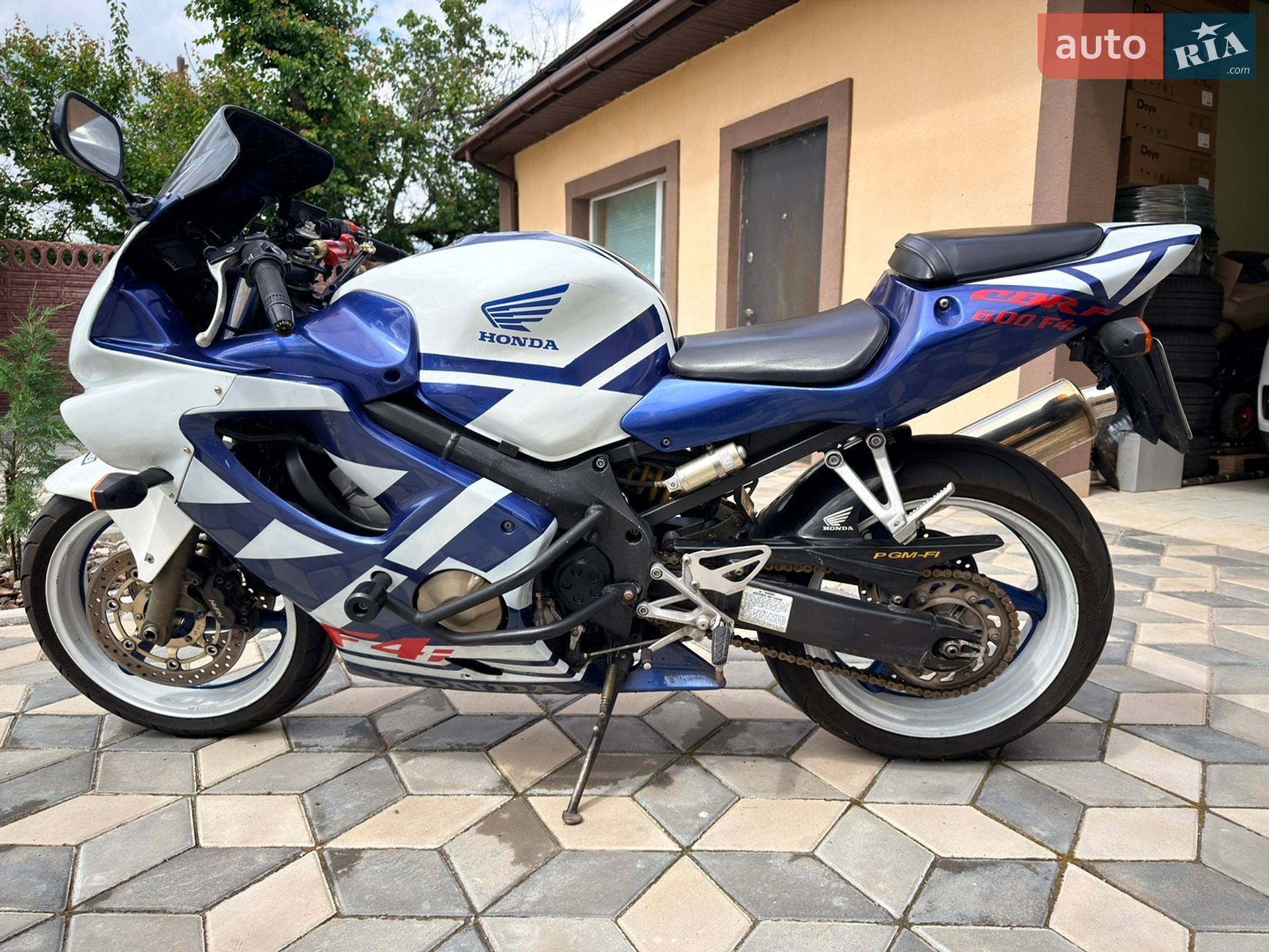 Honda CBR 600F 2002 VIN JH2PC35G12M302140 фото оголошення 13 з 14
