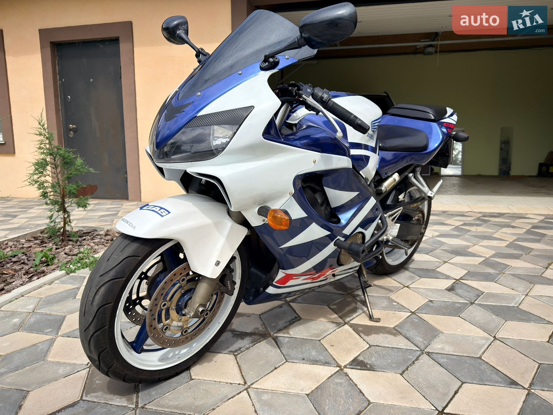 Honda CBR 600F 2002 VIN JH2PC35G12M302140 фото оголошення 14 з 14