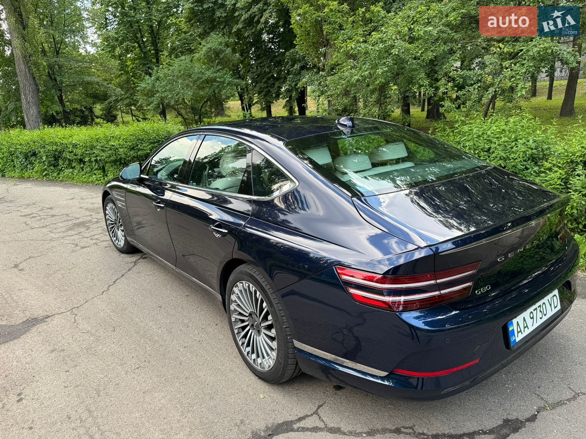 Genesis G80 2022 VIN KMTGE4S13PU003685 фото оголошення 5 з 19