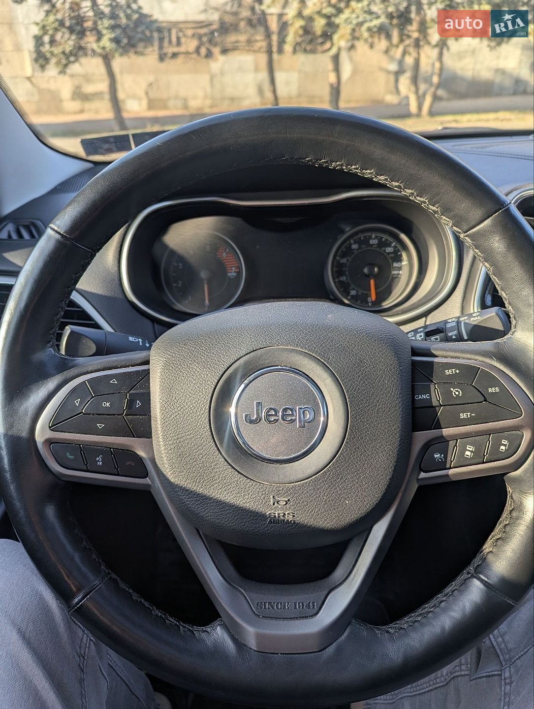 Jeep Cherokee 2021 VIN 1C4PJMDNXMD178778 фото оголошення 15 з 20