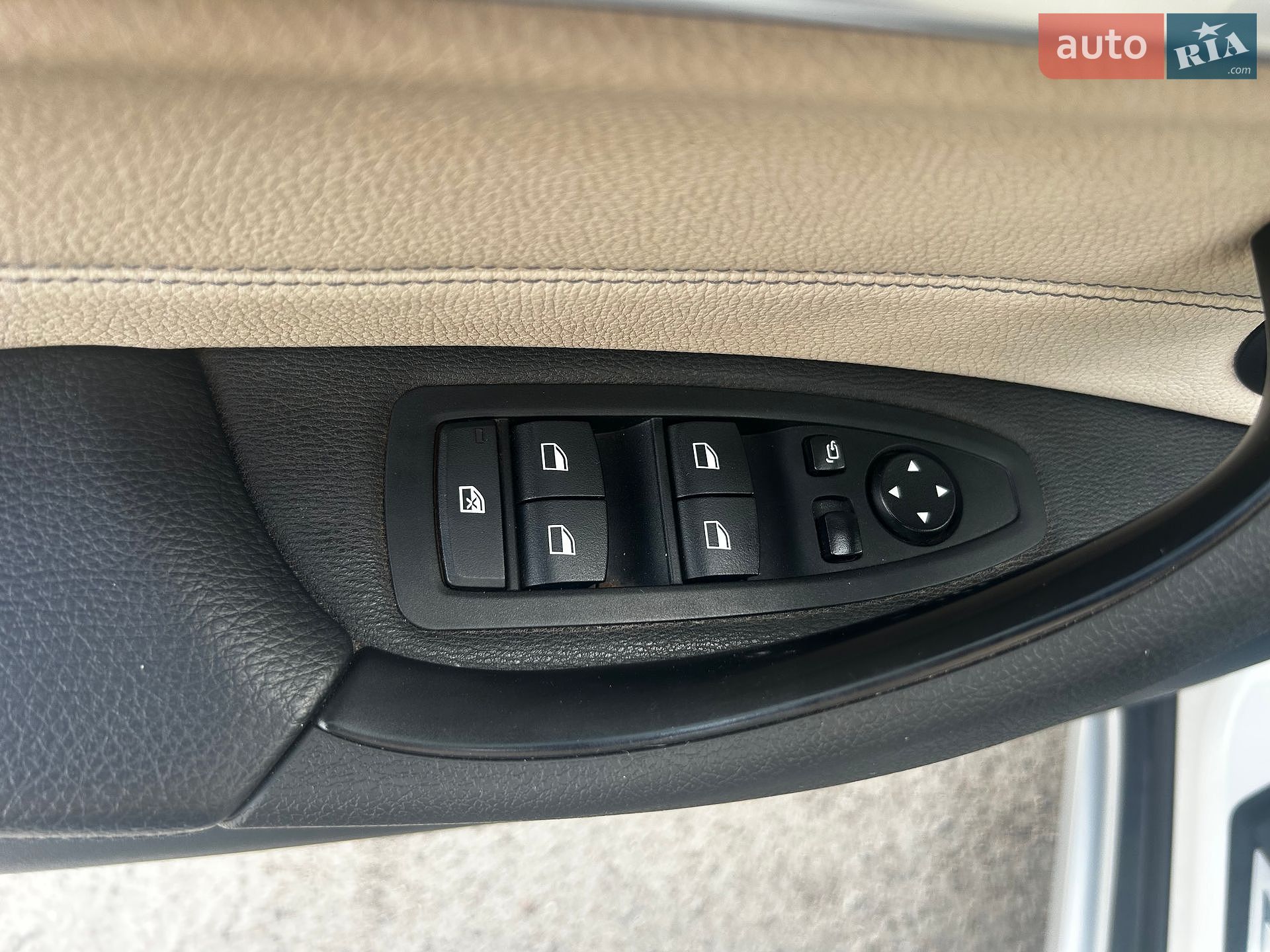 BMW X1 2016 VIN WBXHT3Z38G4A50842 фото оголошення 27 з 35