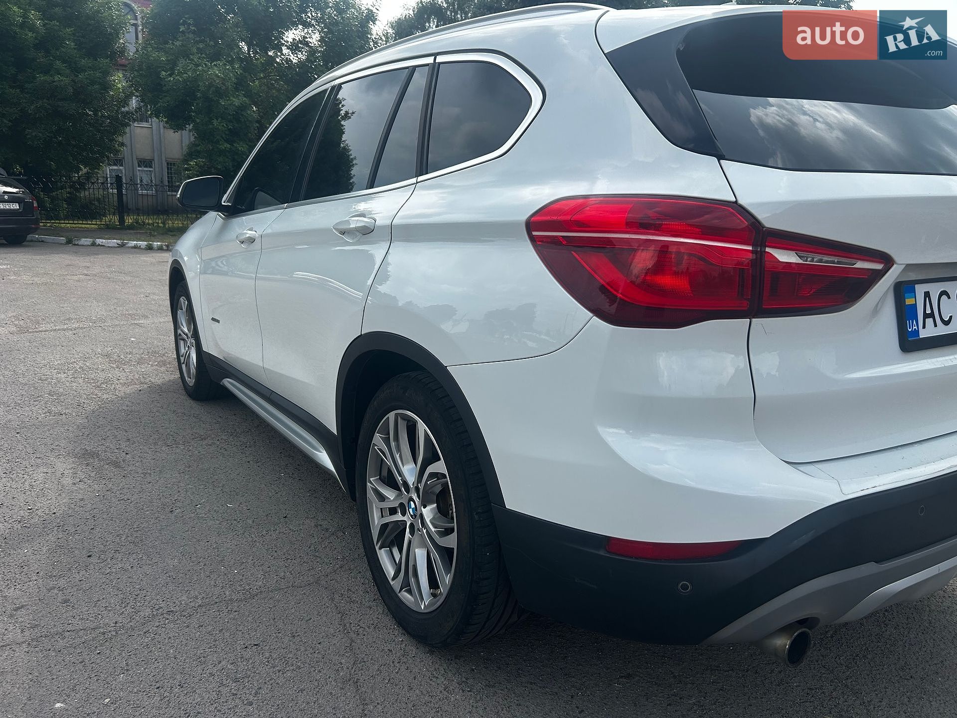 BMW X1 2016 VIN WBXHT3Z38G4A50842 фото оголошення 8 з 35