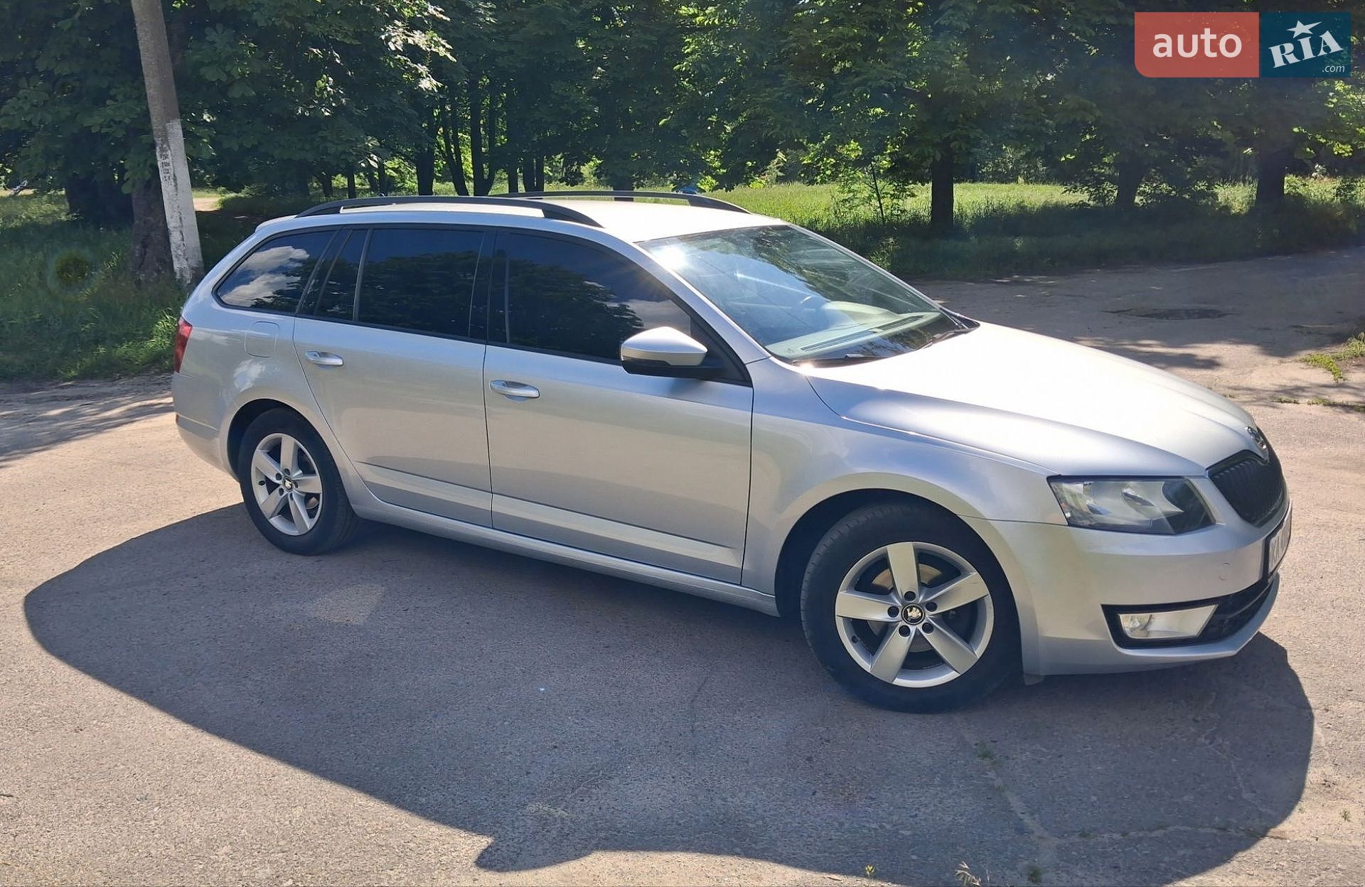 Skoda Octavia 2017 VIN TMBJG7NEXH0174618 фото оголошення 5 з 19