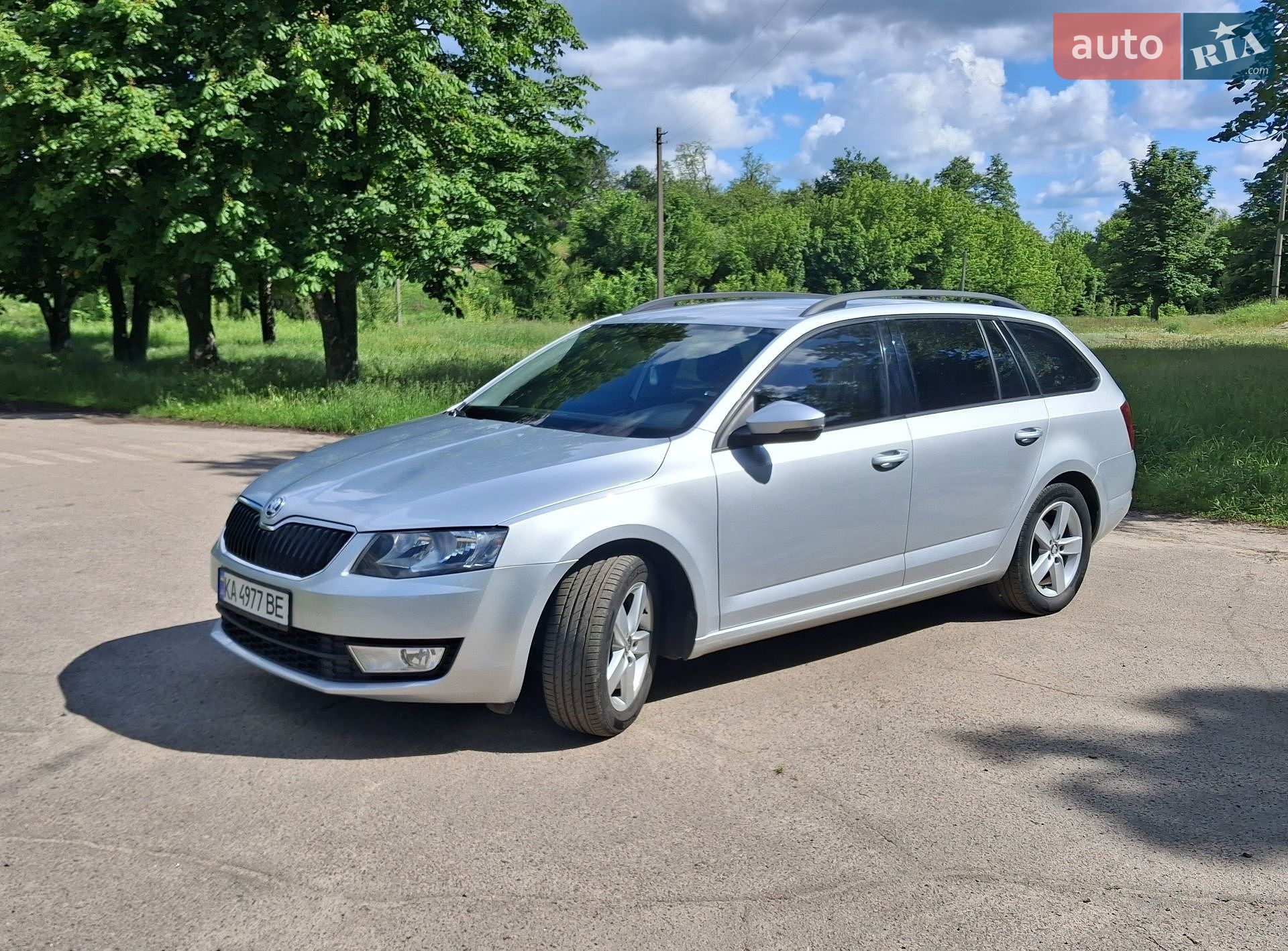Skoda Octavia 2017 VIN TMBJG7NEXH0174618 фото оголошення 3 з 19