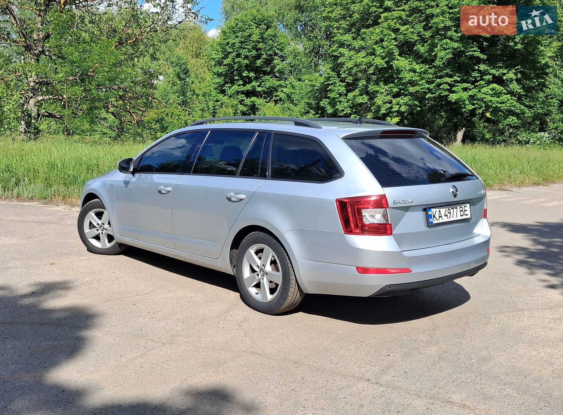 Skoda Octavia 2017 VIN TMBJG7NEXH0174618 фото оголошення 10 з 19
