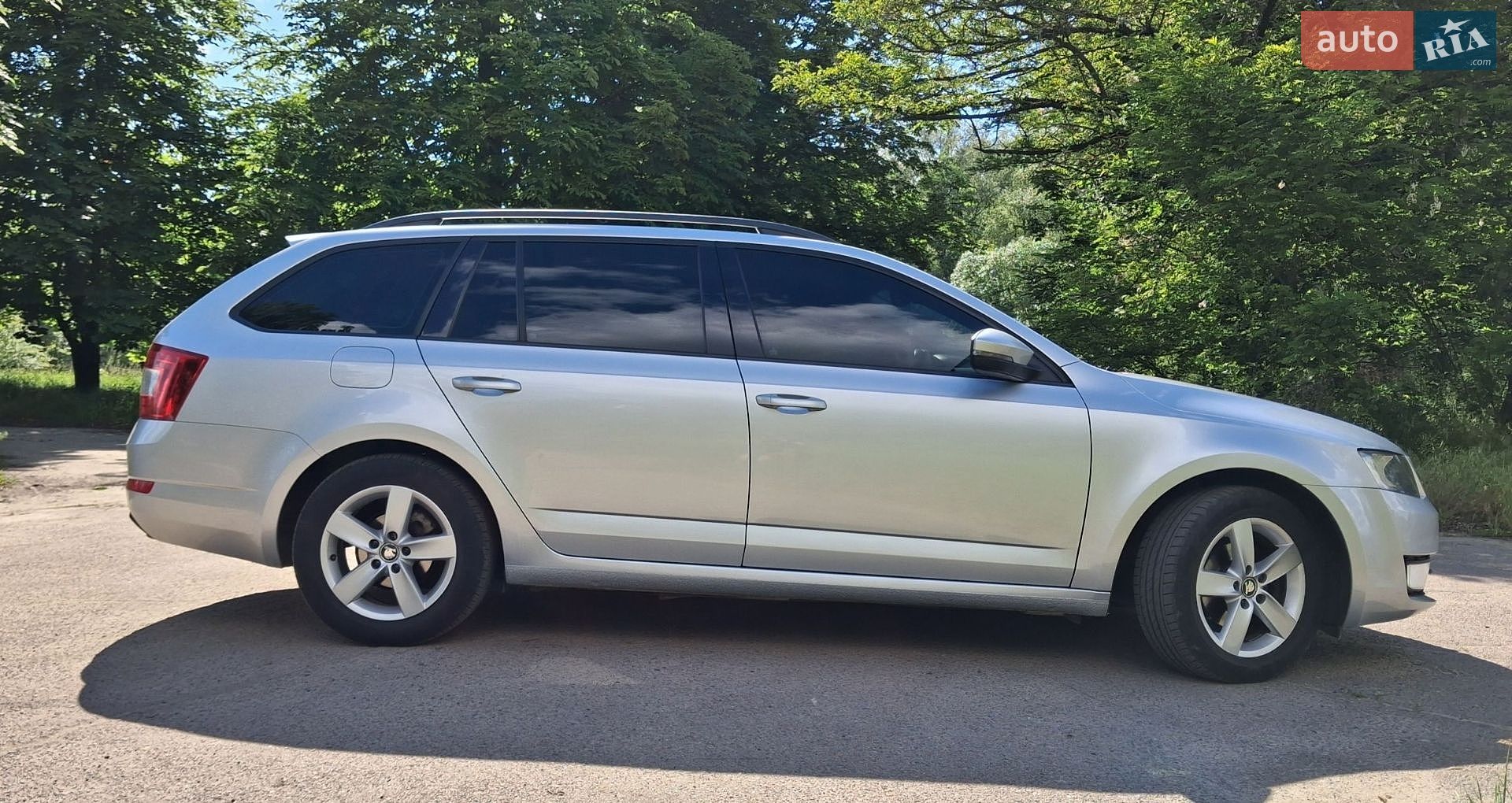 Skoda Octavia 2017 VIN TMBJG7NEXH0174618 фото оголошення 7 з 19
