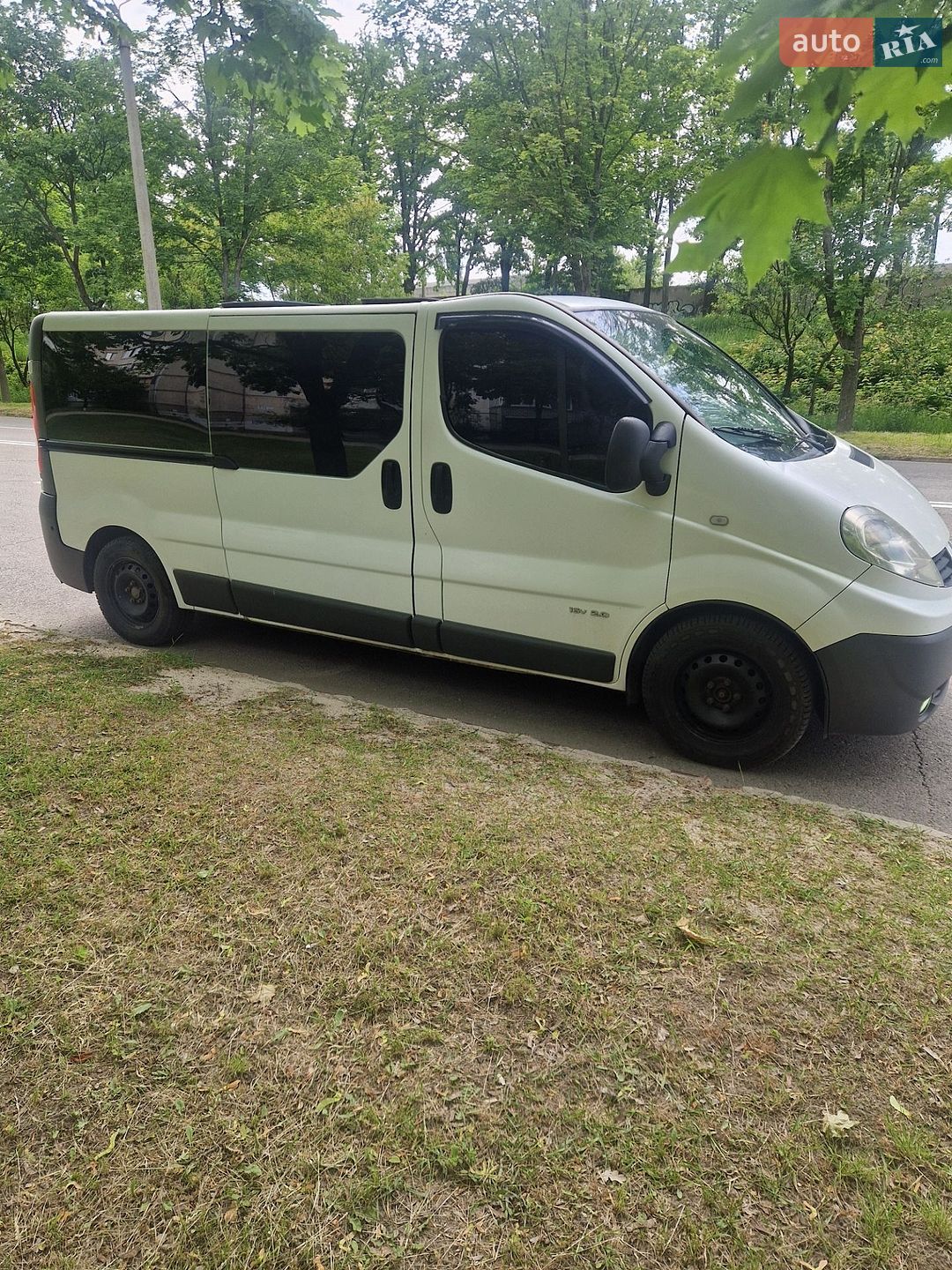 Renault Trafic 2008 VIN VF1FLBLB68Y256934 фото оголошення 2 з 12