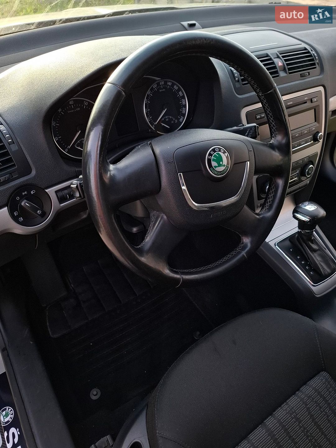 Skoda Octavia 2009 VIN TMBGJ61Z1A2025460 фото оголошення 14 з 15