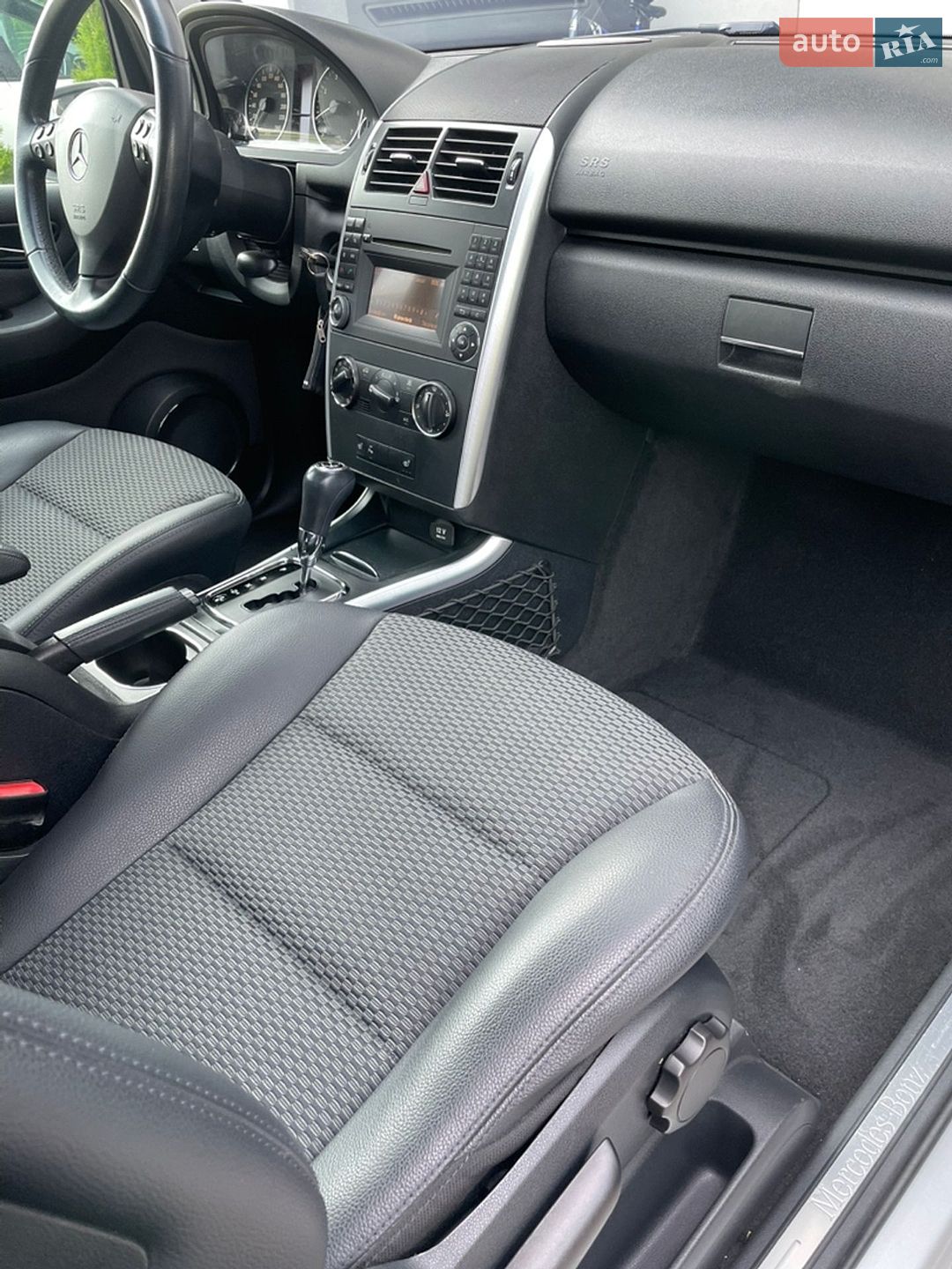 Mercedes-Benz A-Class 2010 VIN WDD1690311J875906 фото оголошення 15 з 25