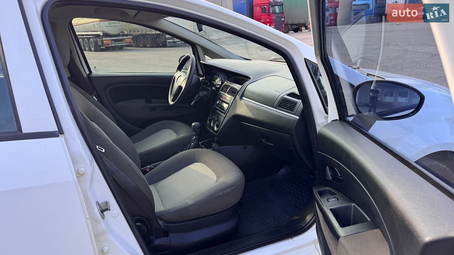 Fiat Linea 2012 VIN ZFA32300003166924 фото оголошення 21 з 22