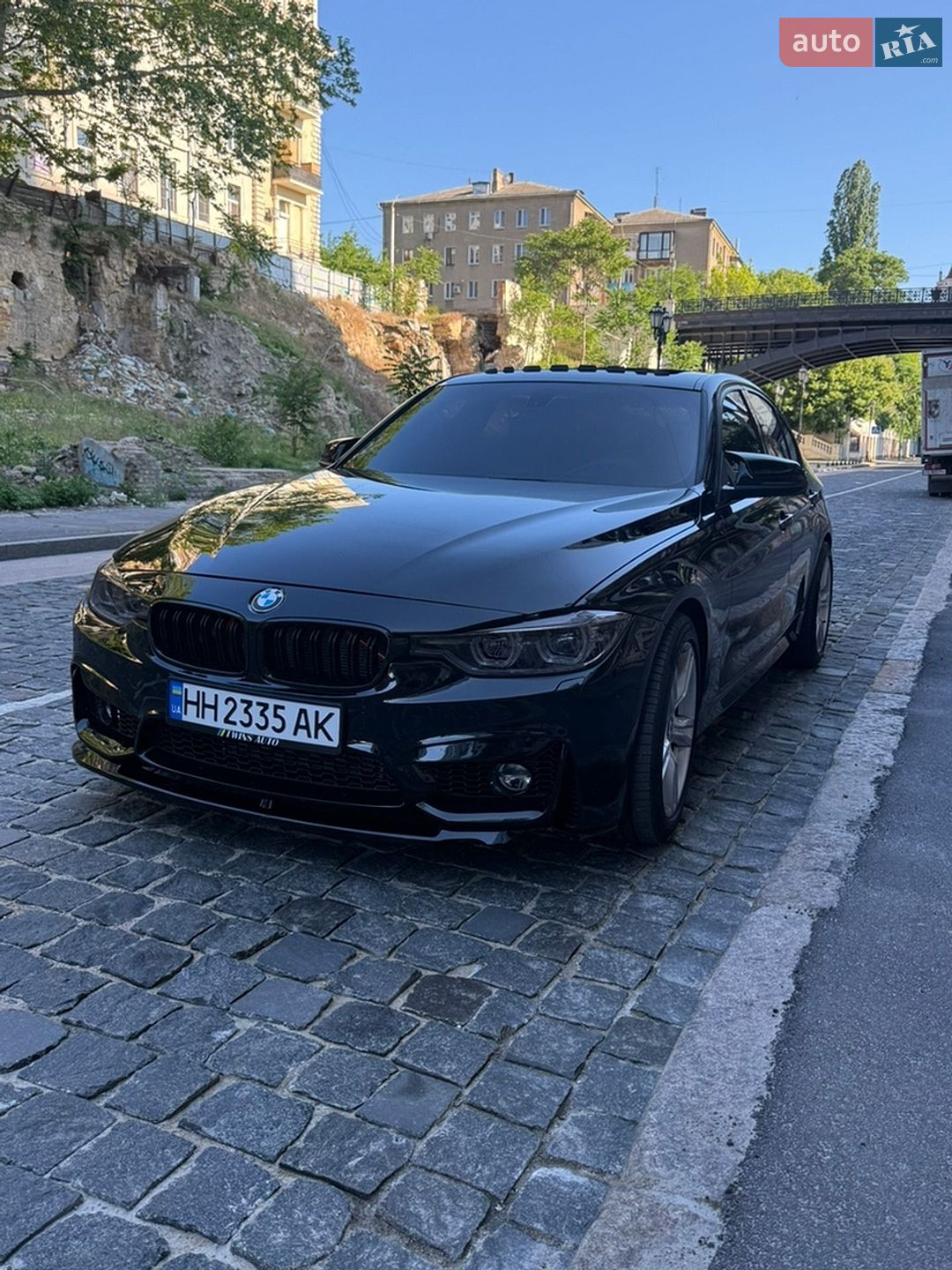 BMW 3 Series 2013 VIN WBA3B9G59DNR90133 фото оголошення 4 з 23