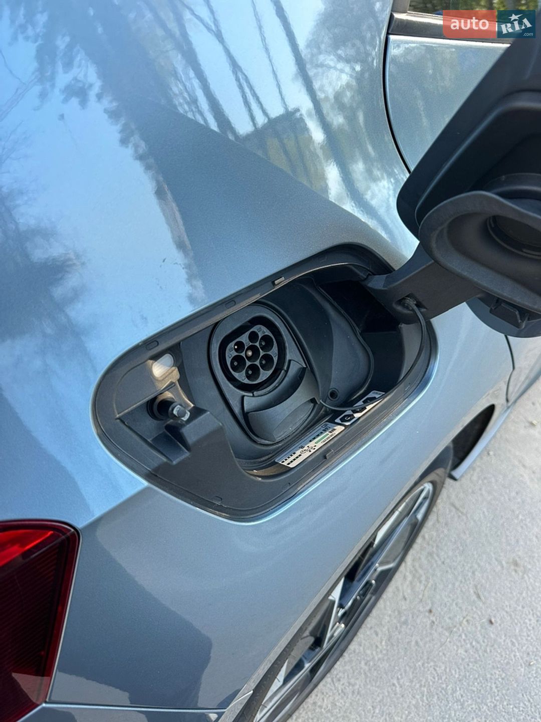 Volkswagen ID.3 2020 VIN WVWZZZE1ZMP045257 фото оголошення 19 з 35
