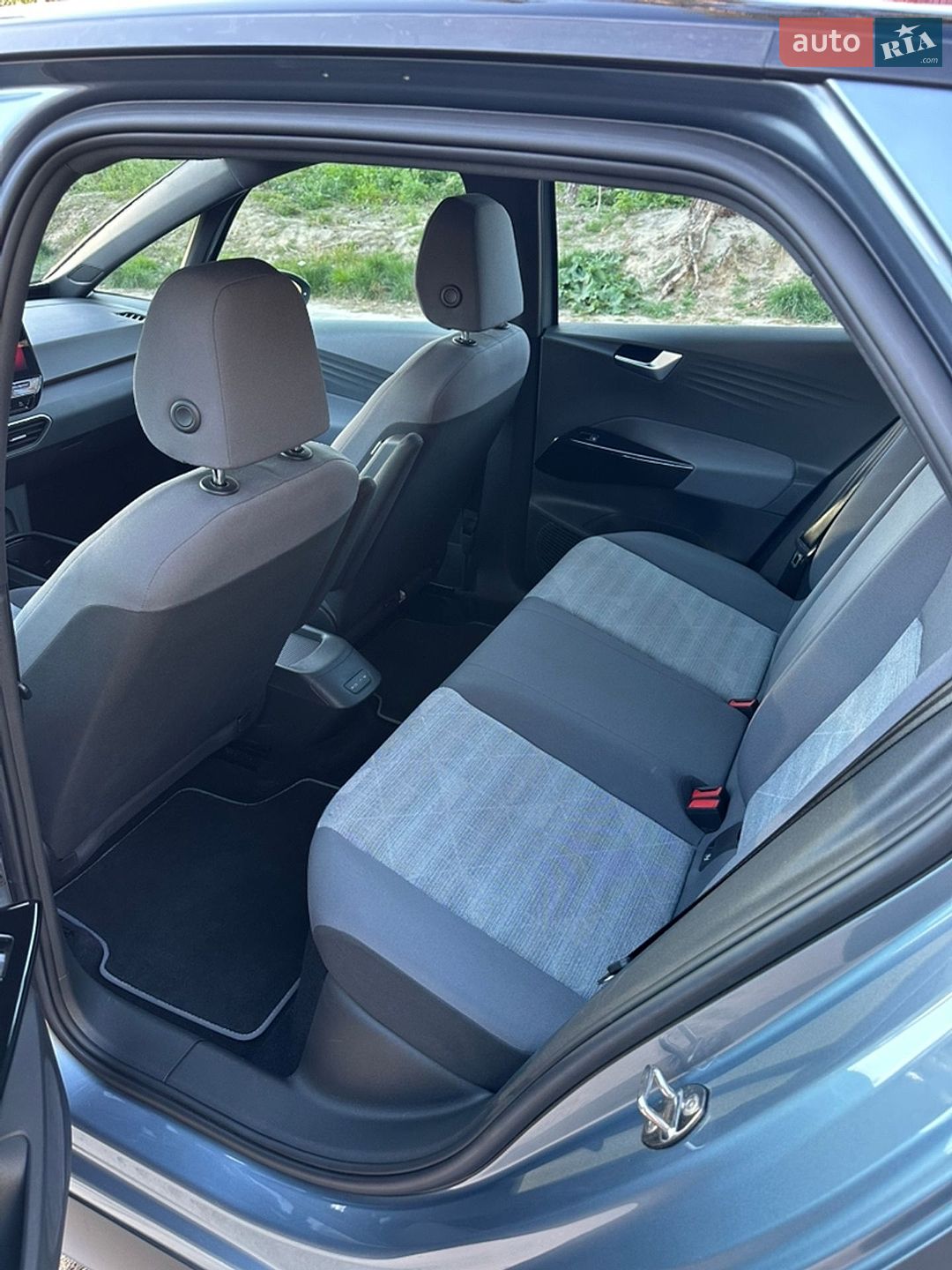 Volkswagen ID.3 2020 VIN WVWZZZE1ZMP045257 фото оголошення 23 з 35