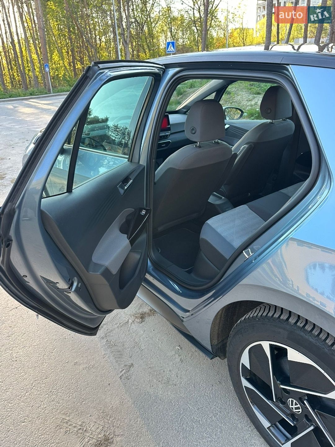 Volkswagen ID.3 2020 VIN WVWZZZE1ZMP045257 фото оголошення 22 з 35