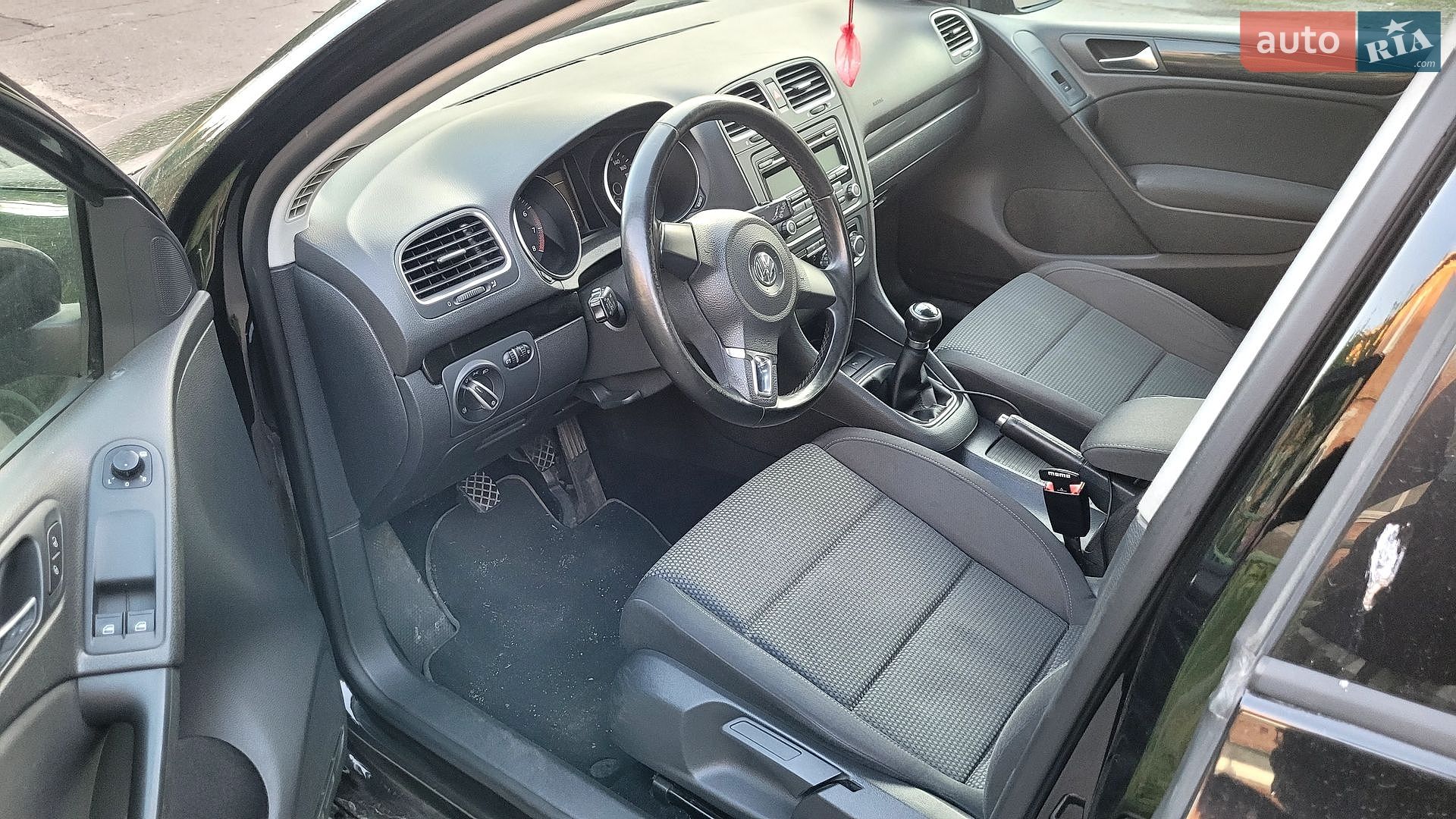 Volkswagen Golf 2009 VIN WVWZZZ1KZAW087718 фото оголошення 4 з 7