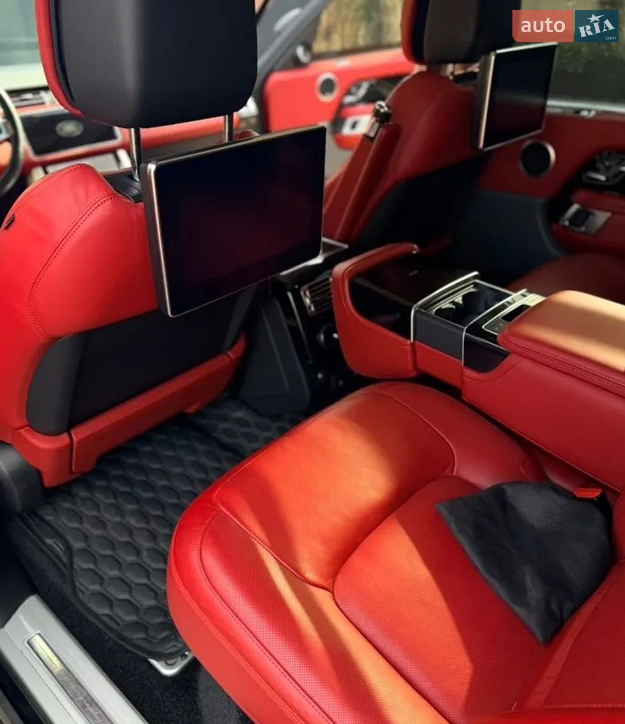 Land Rover Range Rover 2020 VIN SALGA3BE1LA407791 фото оголошення 35 з 47