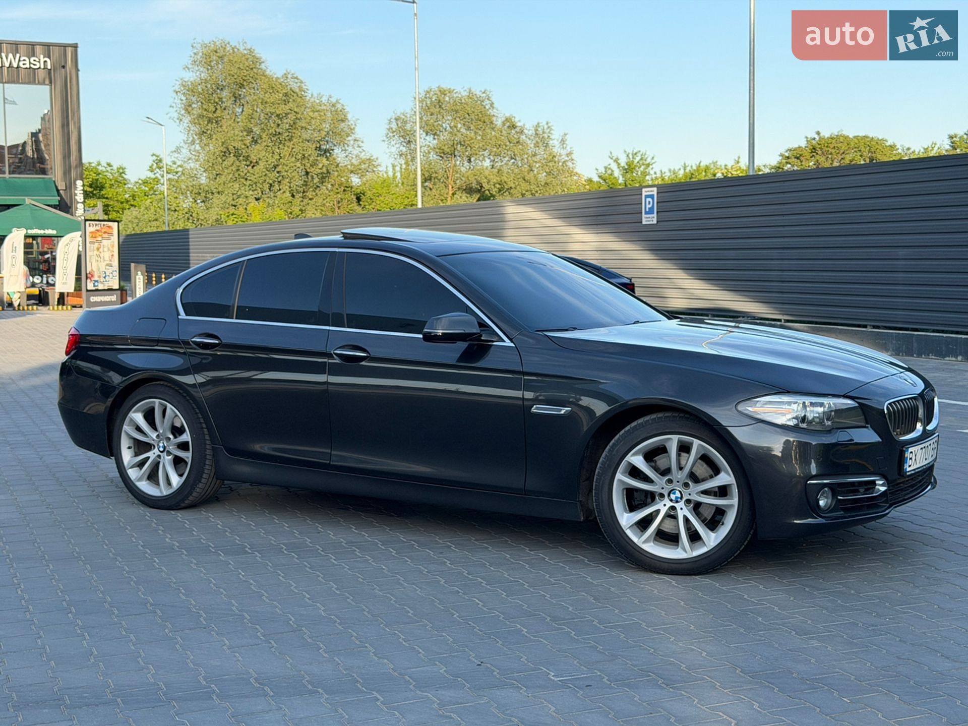 BMW 5 Series 2013 VIN WBAXA5C56ED689507 фото оголошення 10 з 52