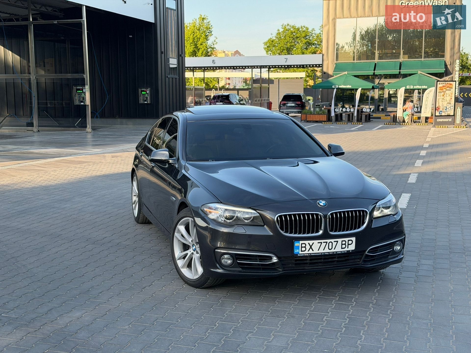 BMW 5 Series 2013 VIN WBAXA5C56ED689507 фото оголошення 4 з 52