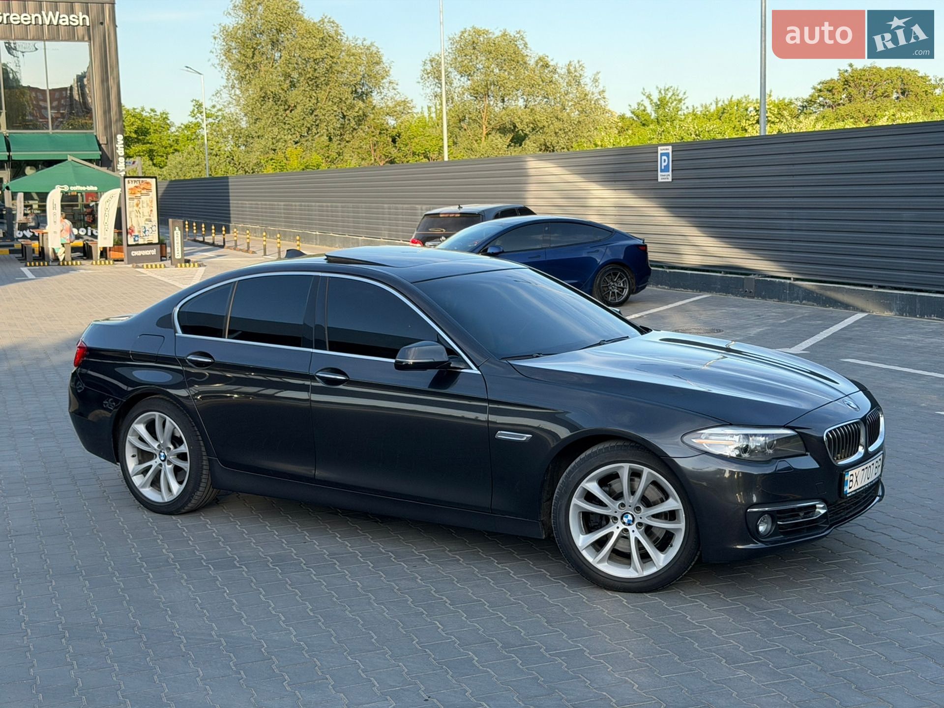 BMW 5 Series 2013 VIN WBAXA5C56ED689507 фото оголошення 15 з 52