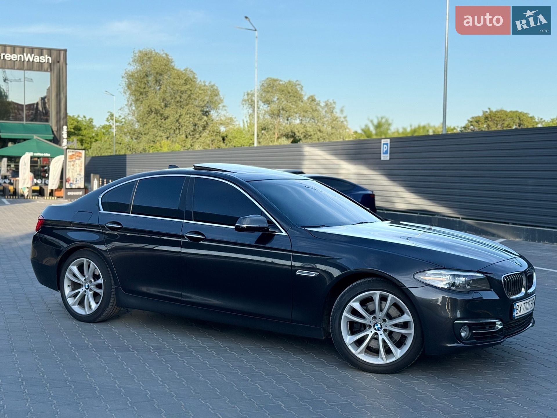 BMW 5 Series 2013 VIN WBAXA5C56ED689507 фото оголошення 16 з 52