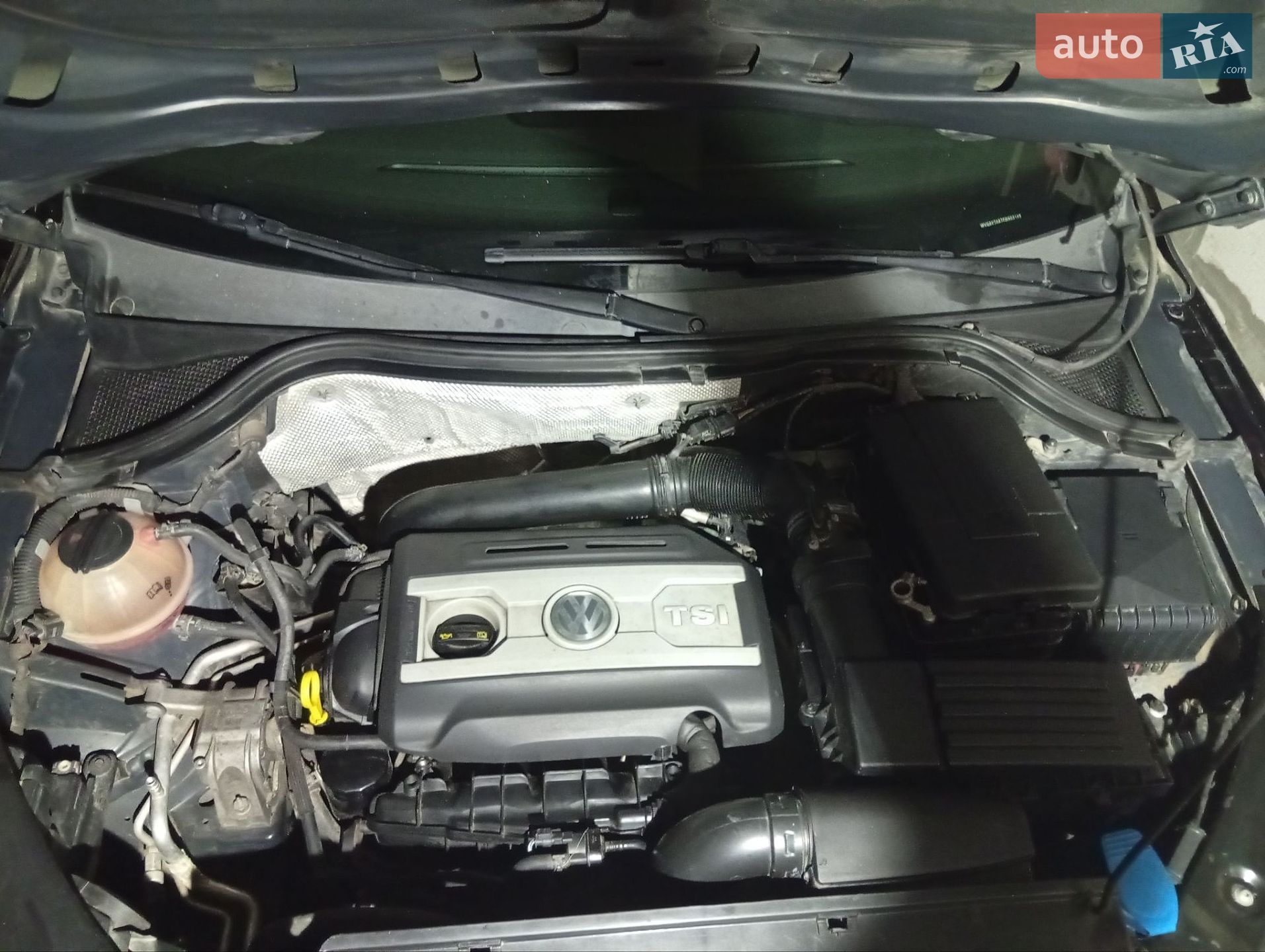 Volkswagen Tiguan 2015 VIN WVGAV7AX7FW603149 фото оголошення 13 з 19