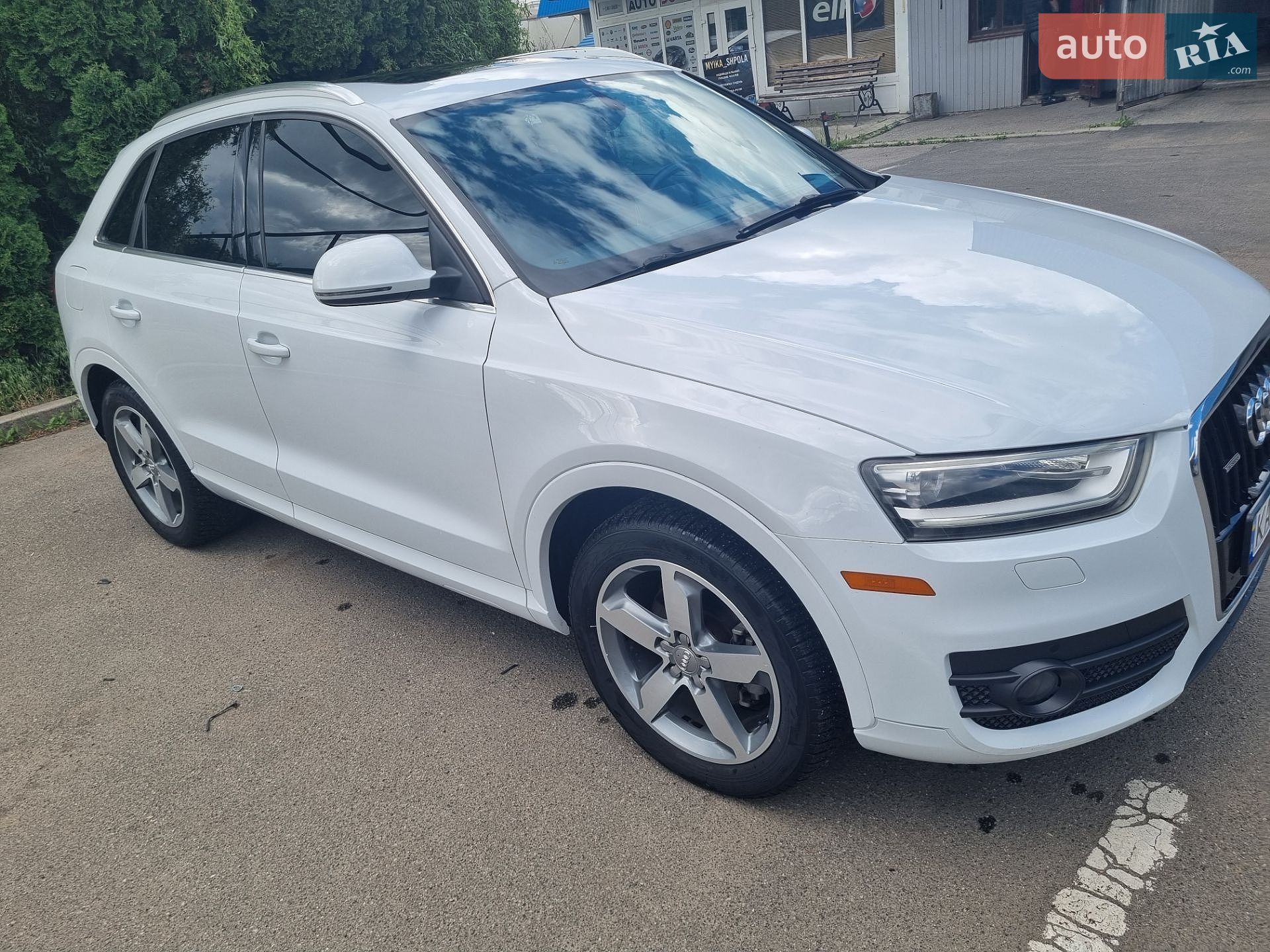 Audi Q3 2014 VIN WA1GFCFS7FR004892 фото оголошення 10 з 25