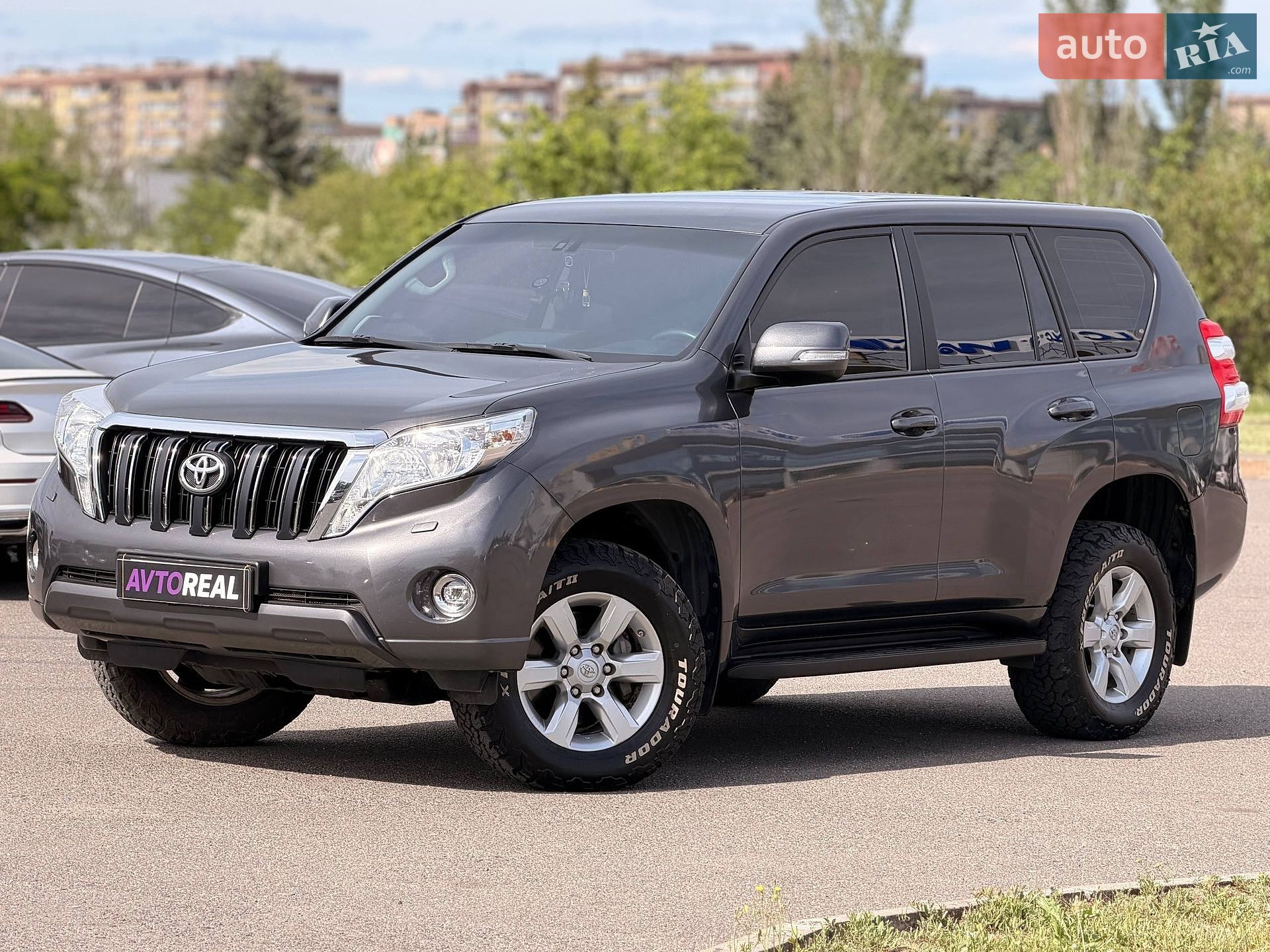 Toyota Land Cruiser Prado 2016 VIN JTEBR3FJ80K022568 фото оголошення 2 з 71