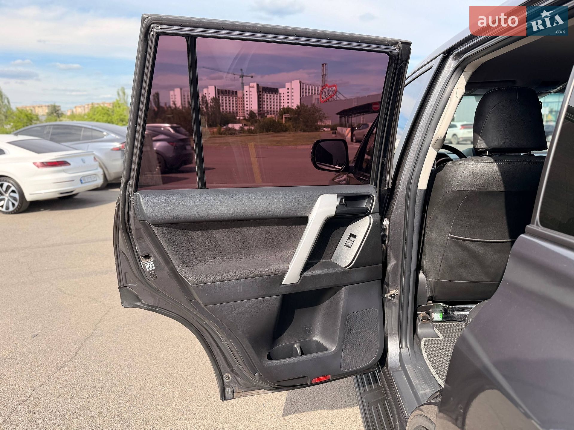 Toyota Land Cruiser Prado 2016 VIN JTEBR3FJ80K022568 фото оголошення 47 з 71