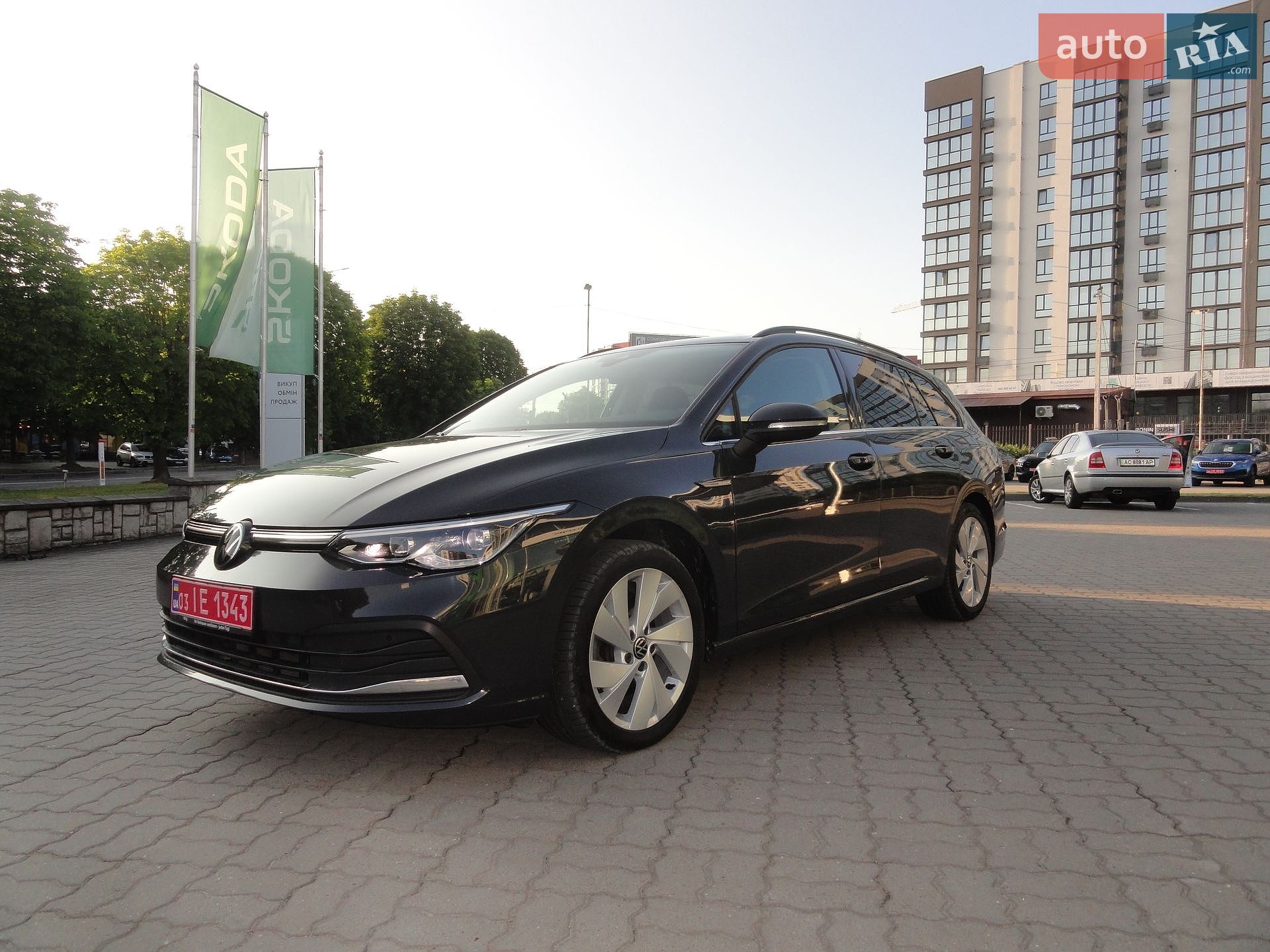 Volkswagen Golf 2023 VIN WVWZZZCD2PW537752 фото оголошення 10 з 62