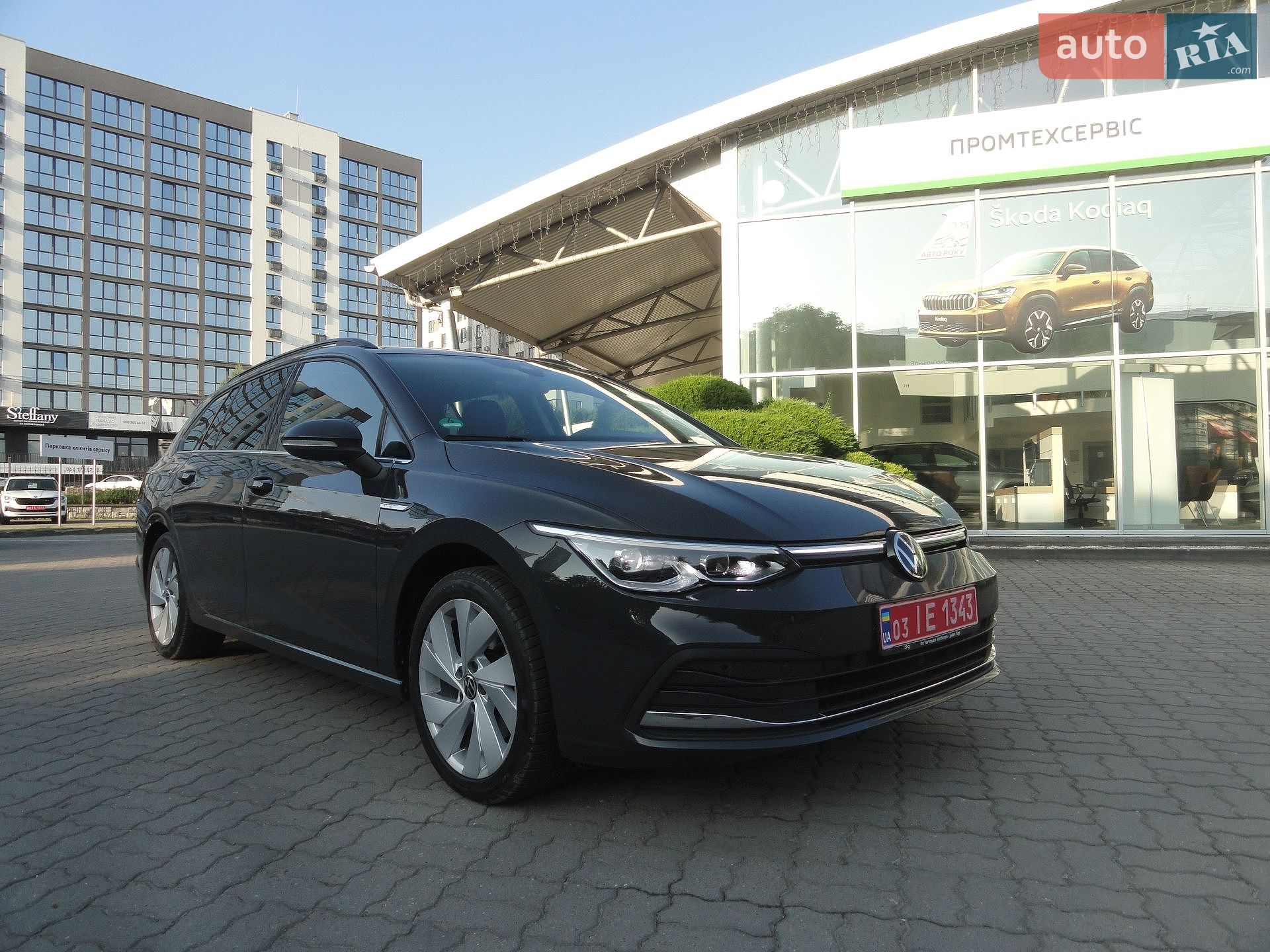Volkswagen Golf 2023 VIN WVWZZZCD2PW537752 фото оголошення 14 з 62