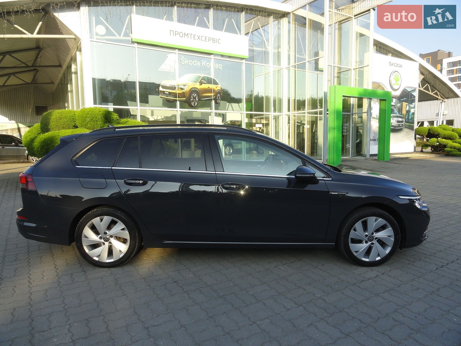 Volkswagen Golf 2023 VIN WVWZZZCD2PW537752 фото оголошення 16 з 62