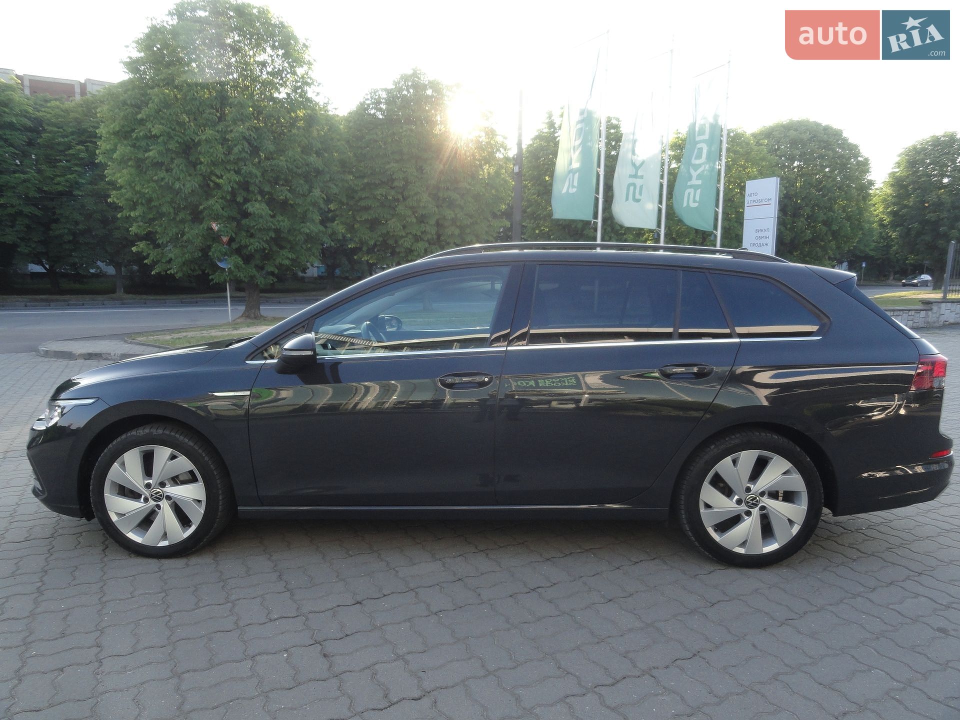 Volkswagen Golf 2023 VIN WVWZZZCD2PW537752 фото оголошення 20 з 62