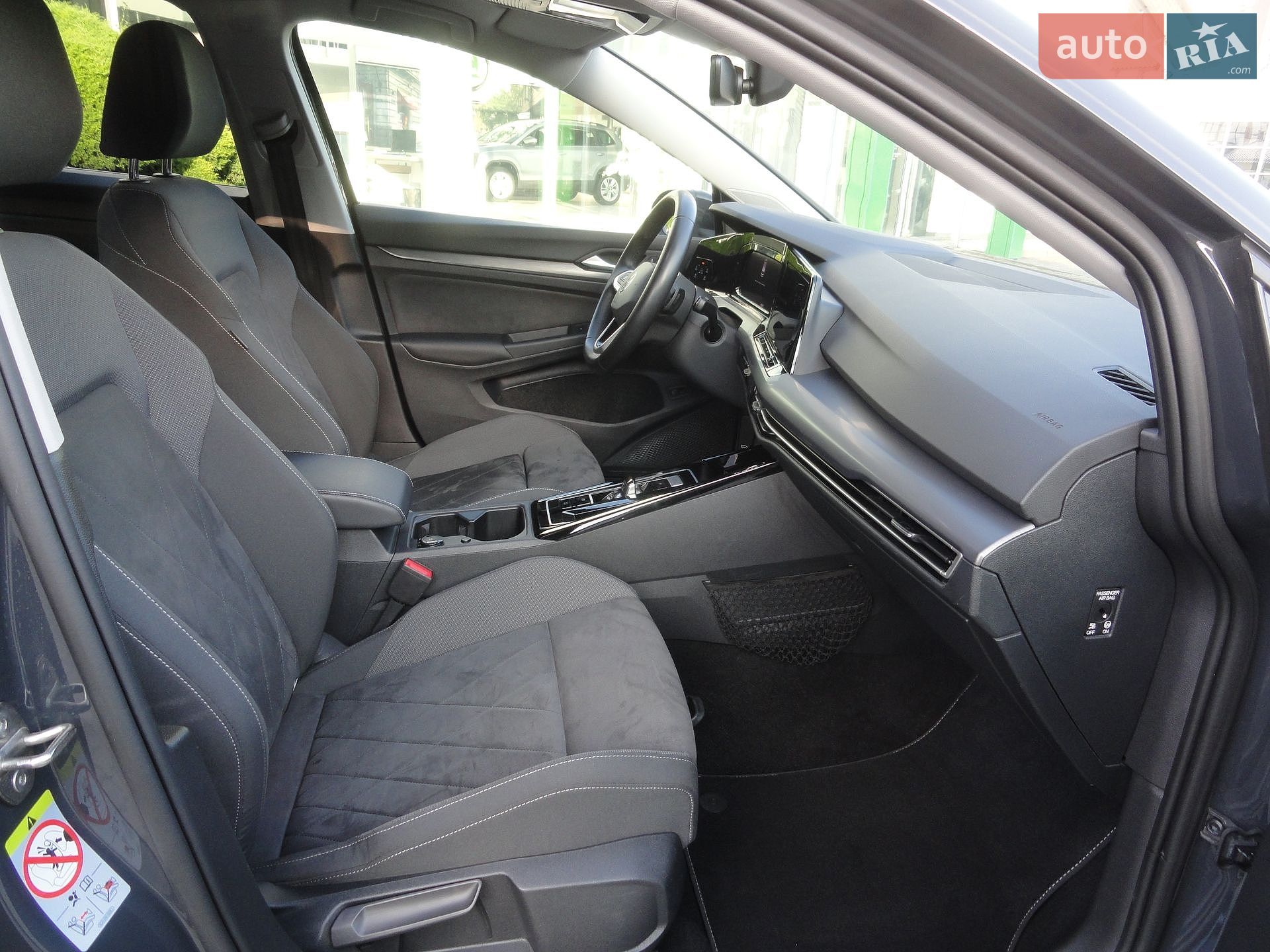 Volkswagen Golf 2023 VIN WVWZZZCD2PW537752 фото оголошення 25 з 62