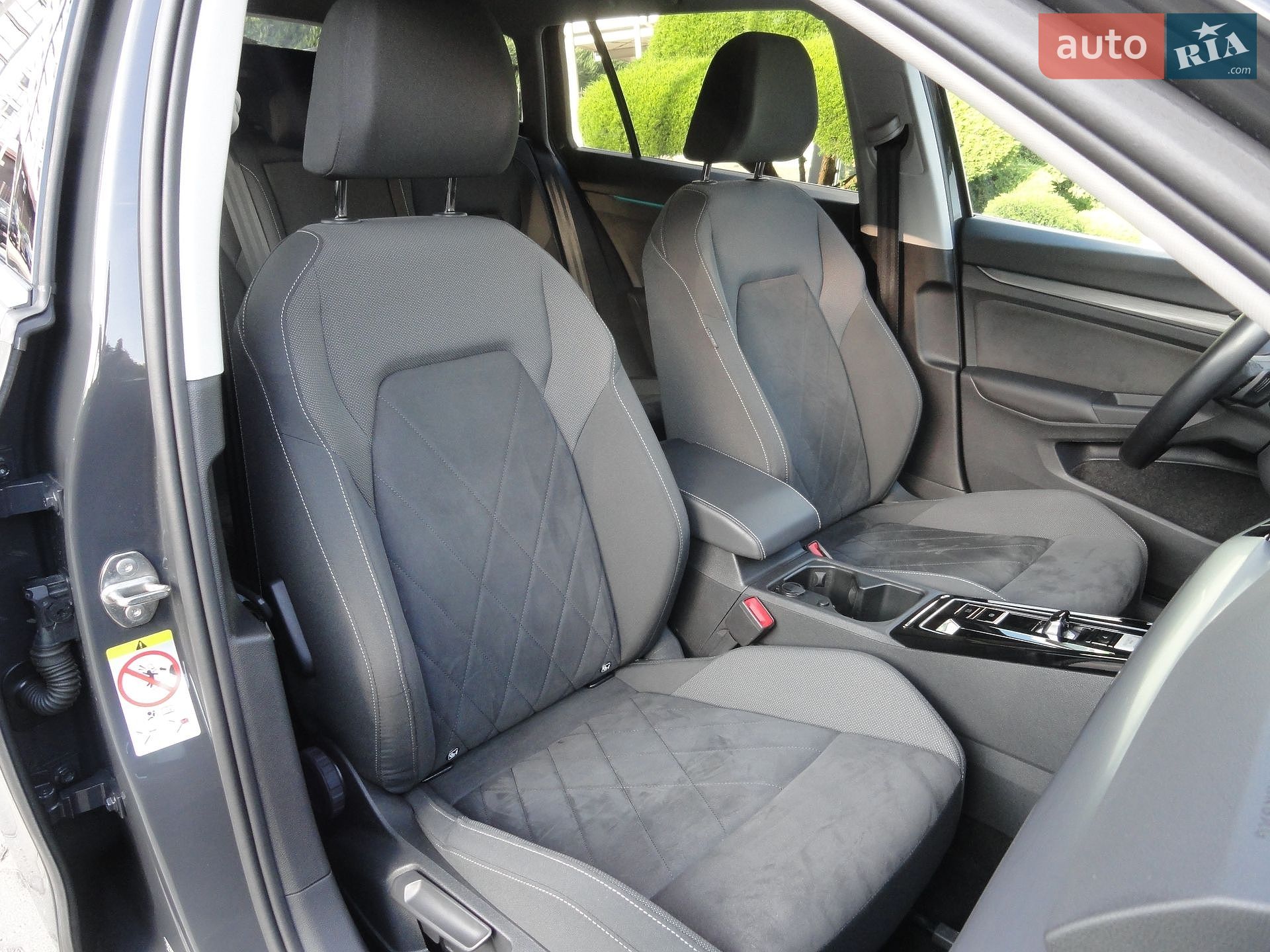 Volkswagen Golf 2023 VIN WVWZZZCD2PW537752 фото оголошення 26 з 62