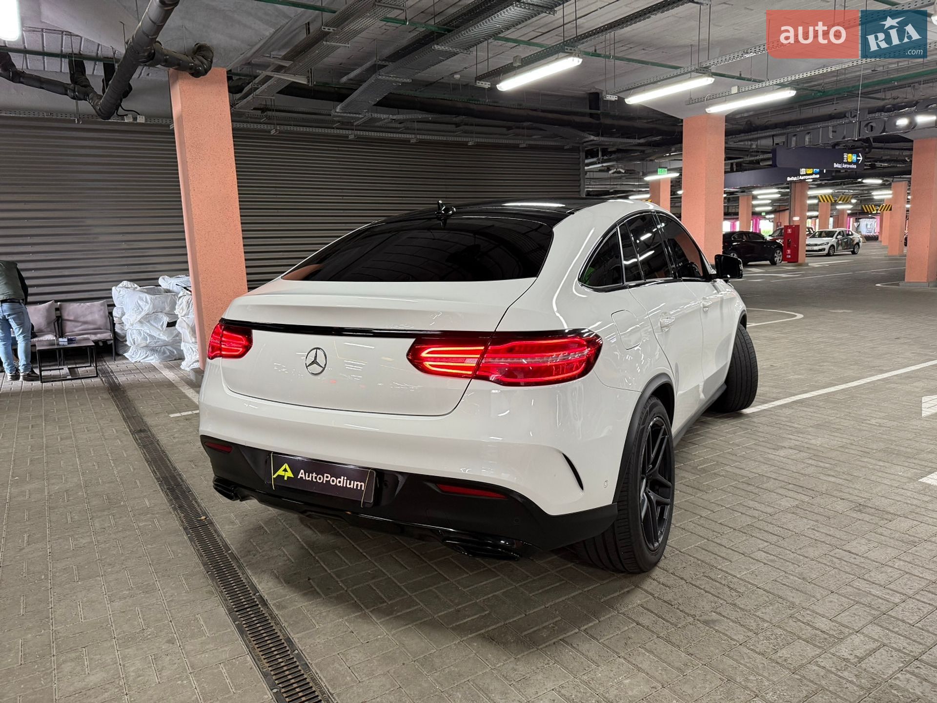 Mercedes-Benz GLE-Class 2018 VIN WDC2923241A132412 фото оголошення 3 з 5