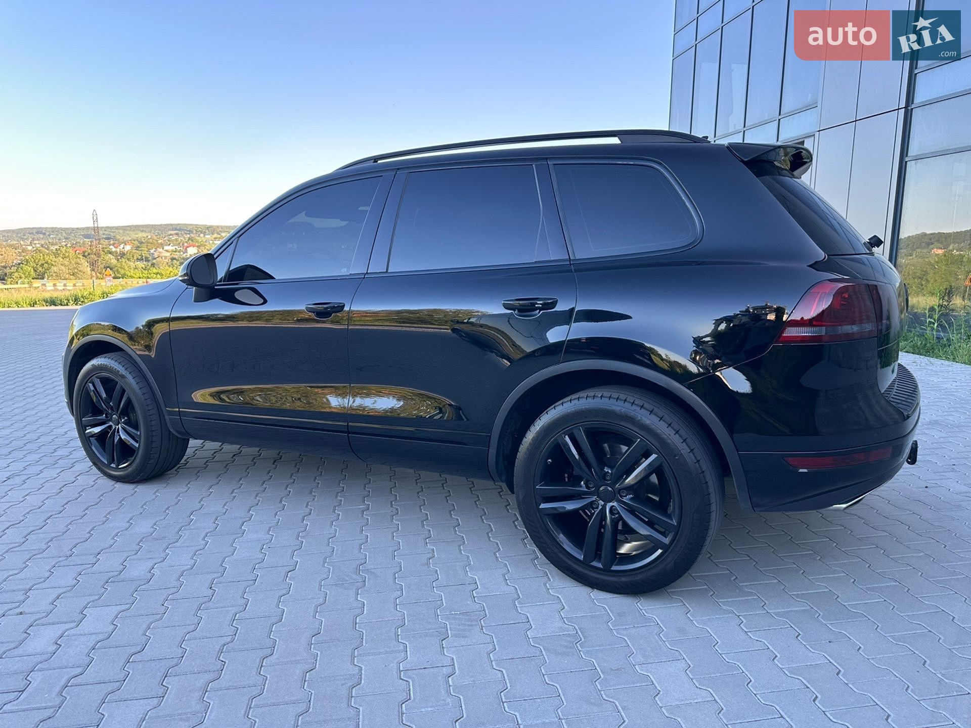 Volkswagen Touareg 2011 VIN WVGFK9BP4BD006278 фото оголошення 3 з 34