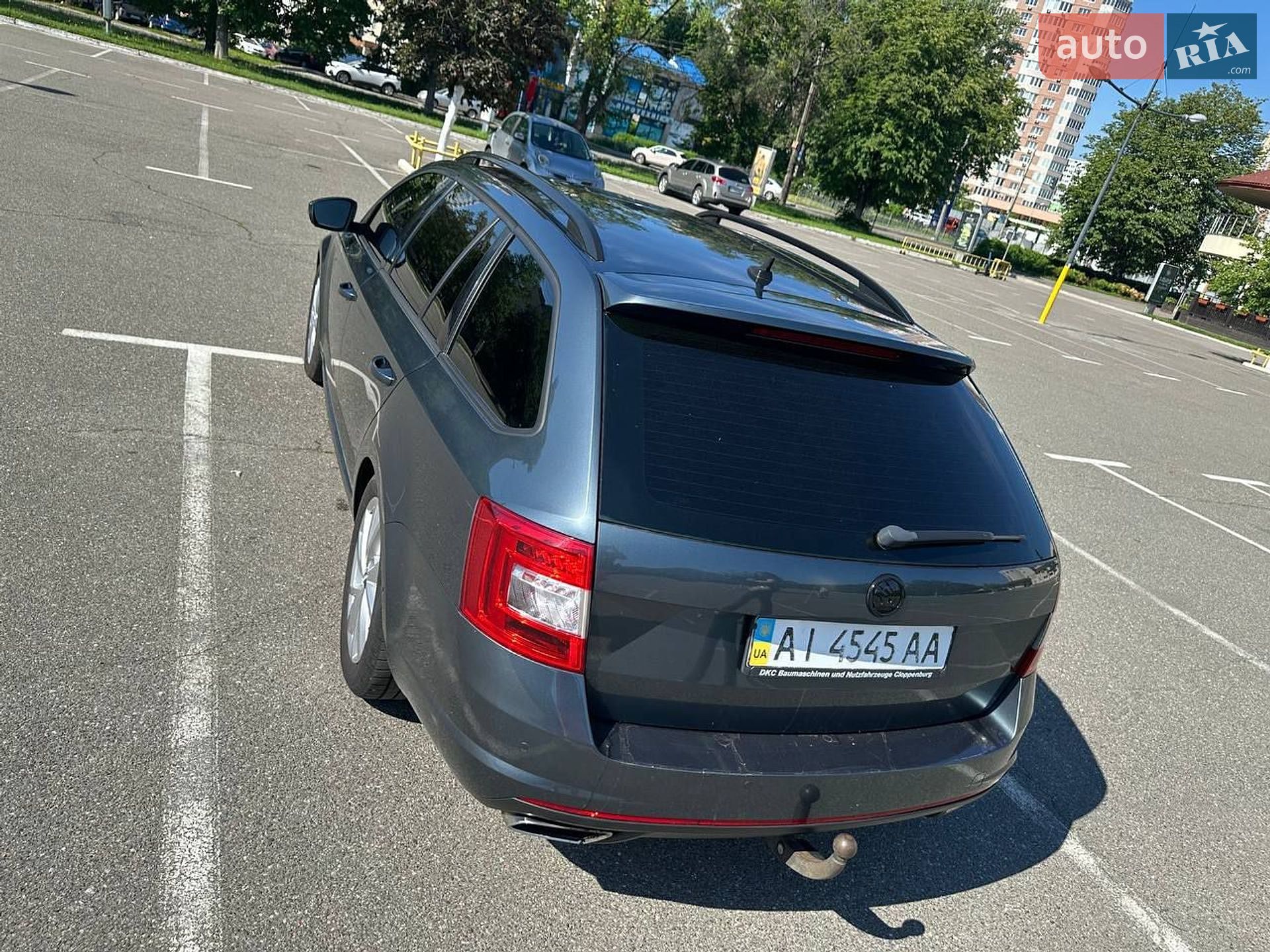 Skoda Octavia 2015 VIN TMBJK9NE2G0097123 фото оголошення 3 з 52