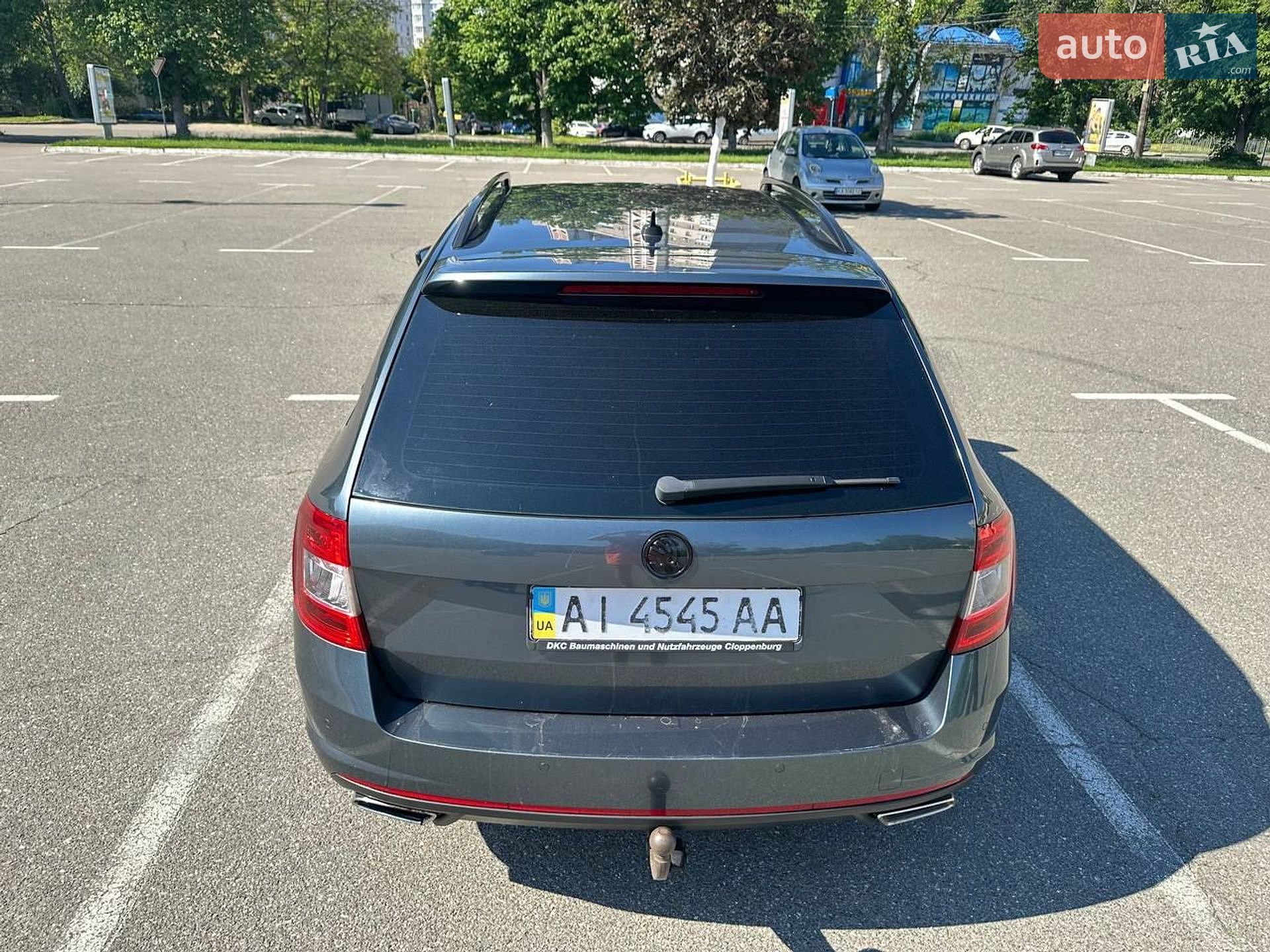 Skoda Octavia 2015 VIN TMBJK9NE2G0097123 фото оголошення 4 з 52