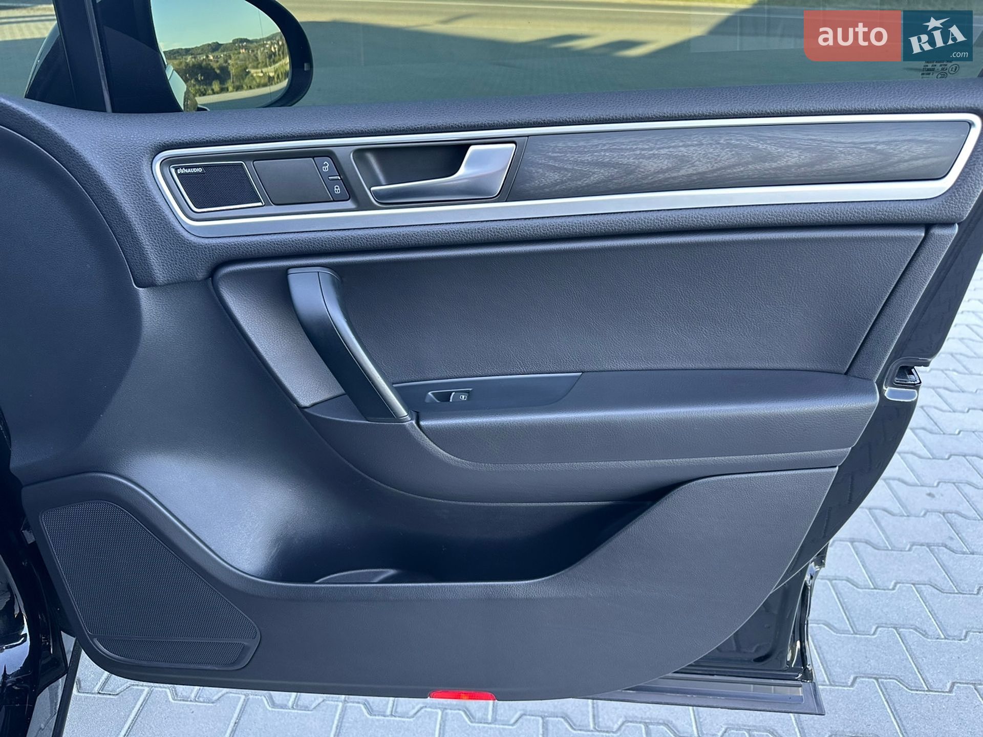 Volkswagen Touareg 2011 VIN WVGFK9BP4BD006278 фото оголошення 23 з 34