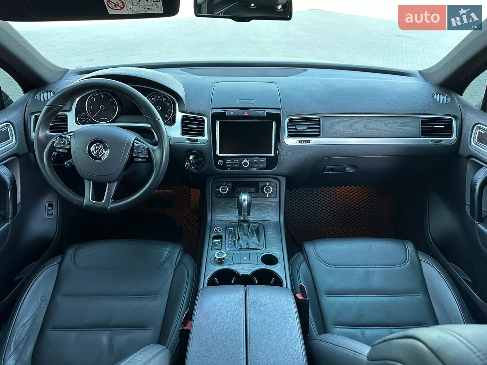 Volkswagen Touareg 2011 VIN WVGFK9BP4BD006278 фото оголошення 25 з 34