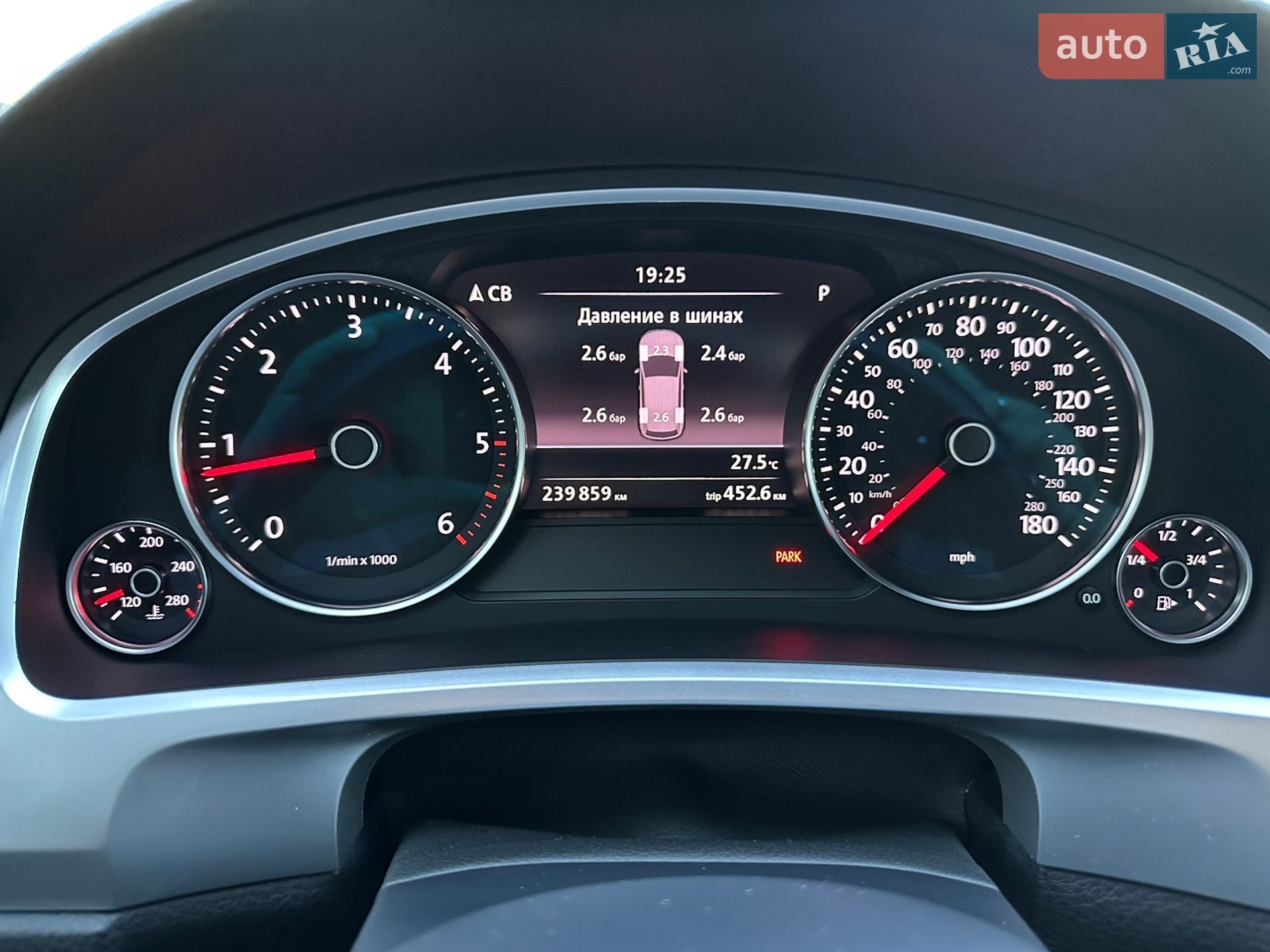 Volkswagen Touareg 2011 VIN WVGFK9BP4BD006278 фото оголошення 27 з 34