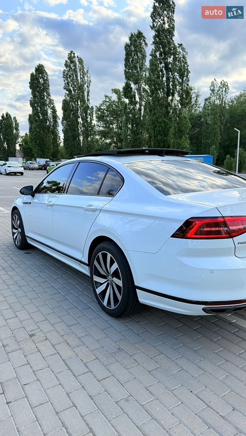 Volkswagen Passat 2016 VIN WVWZZZ3CZGE210488 фото оголошення 5 з 16