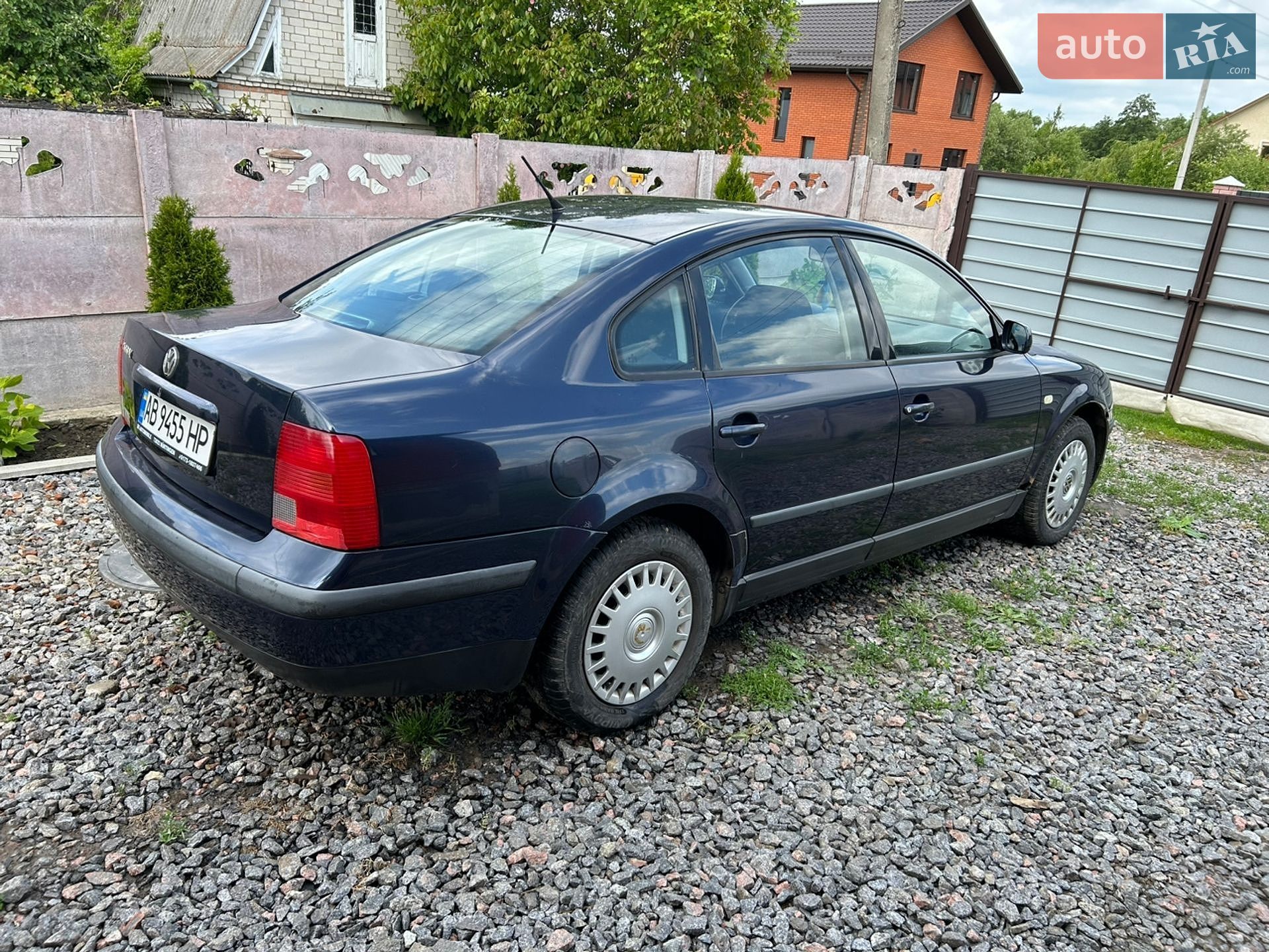 Volkswagen Passat 1998 VIN WVWZZZ3BZXP136389 фото оголошення 8 з 20