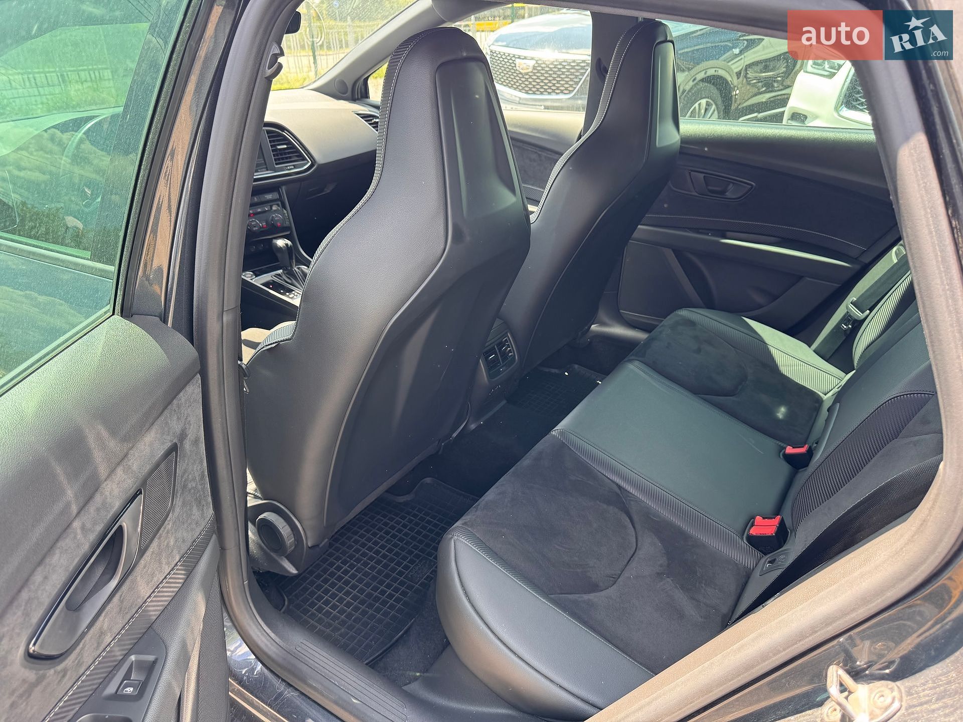 SEAT Leon 2019 VIN VSSZZZ5FZLR004674 фото оголошення 10 з 26