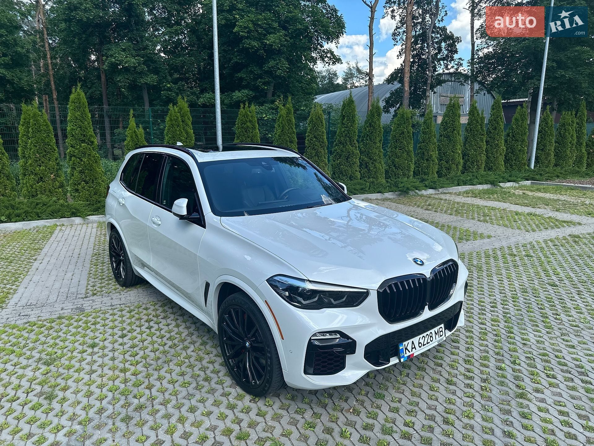 BMW X5 2020 VIN 5UXCR4C04M9F03006 фото оголошення 2 з 40