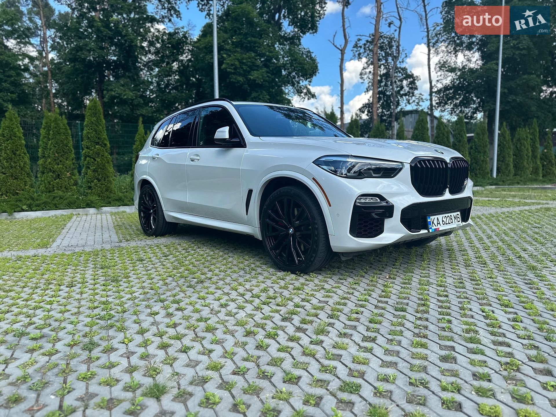 BMW X5 2020 VIN 5UXCR4C04M9F03006 фото оголошення 4 з 40