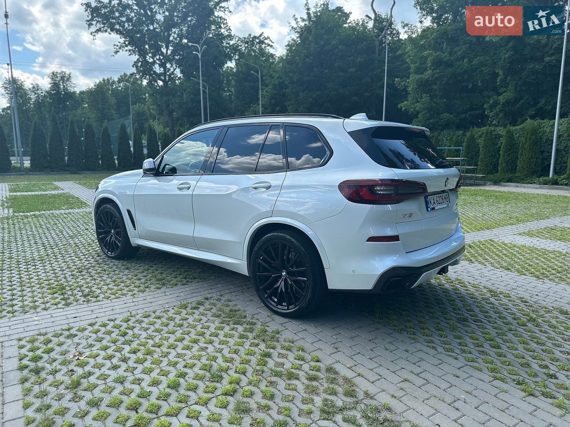 BMW X5 2020 VIN 5UXCR4C04M9F03006 фото оголошення 12 з 40