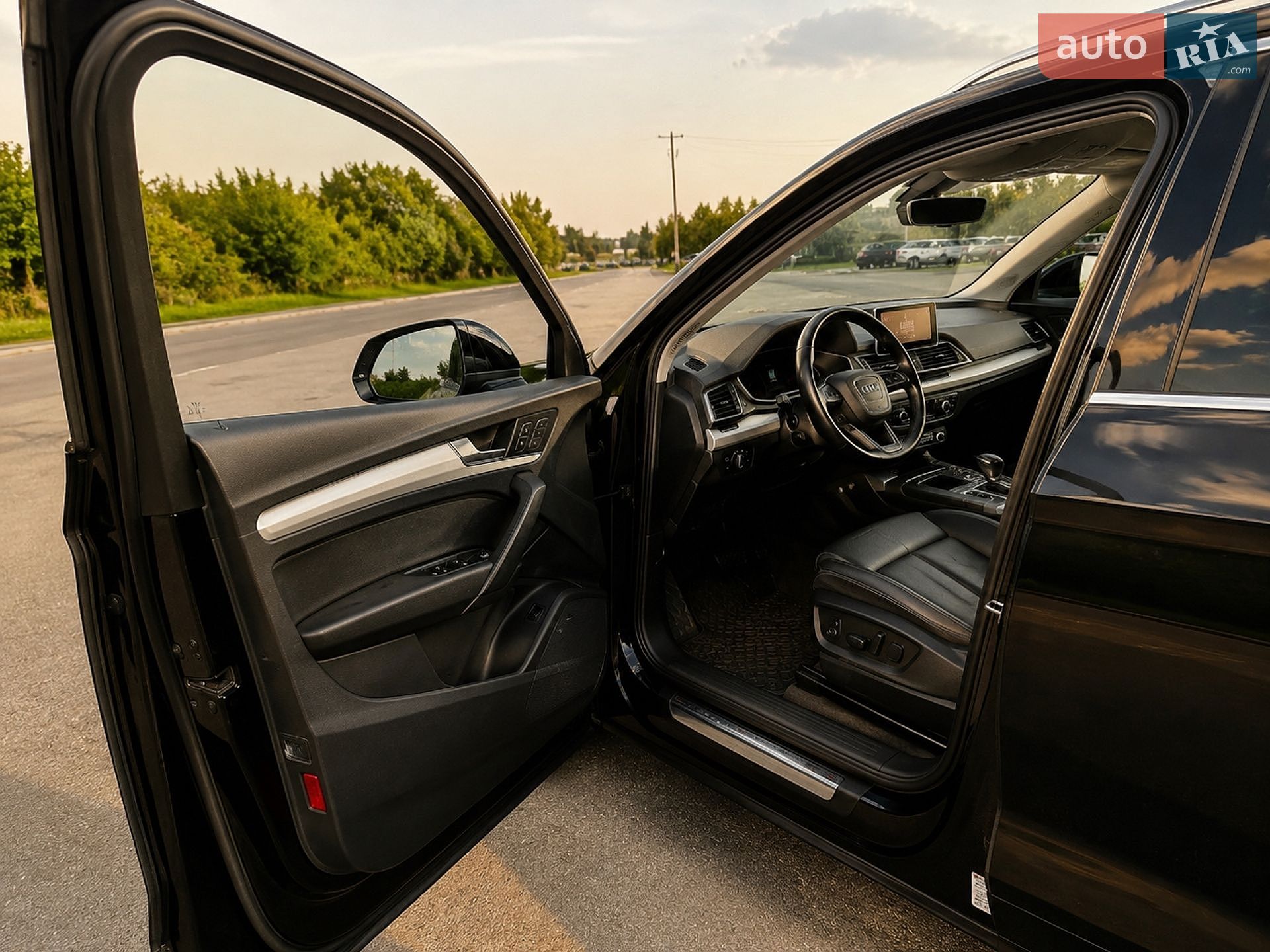 Audi Q5 2017 VIN WA1BNAFY1J2023249 фото оголошення 7 з 14