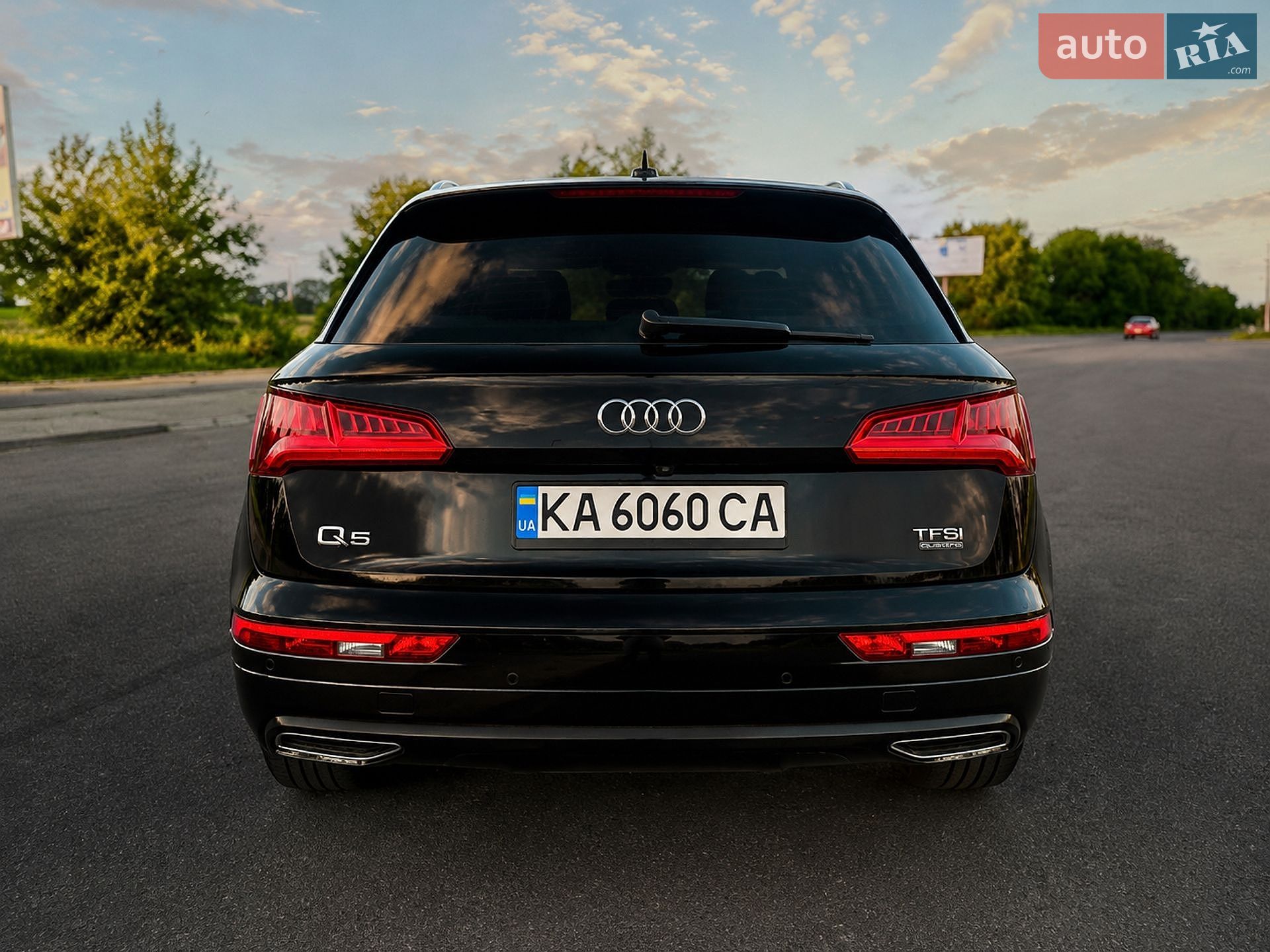 Audi Q5 2017 VIN WA1BNAFY1J2023249 фото оголошення 5 з 14